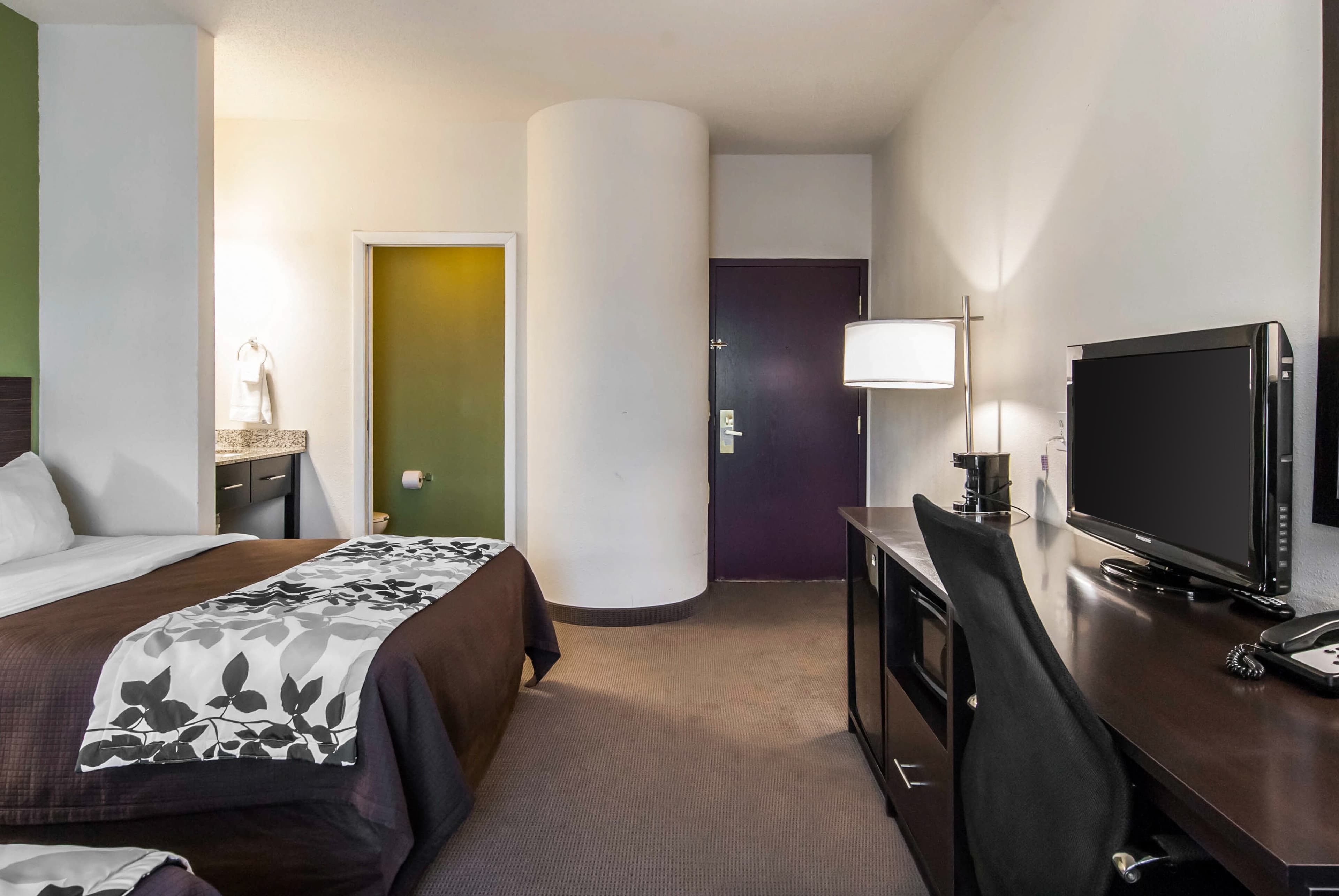Sleep Inn Saint Charles North — 12