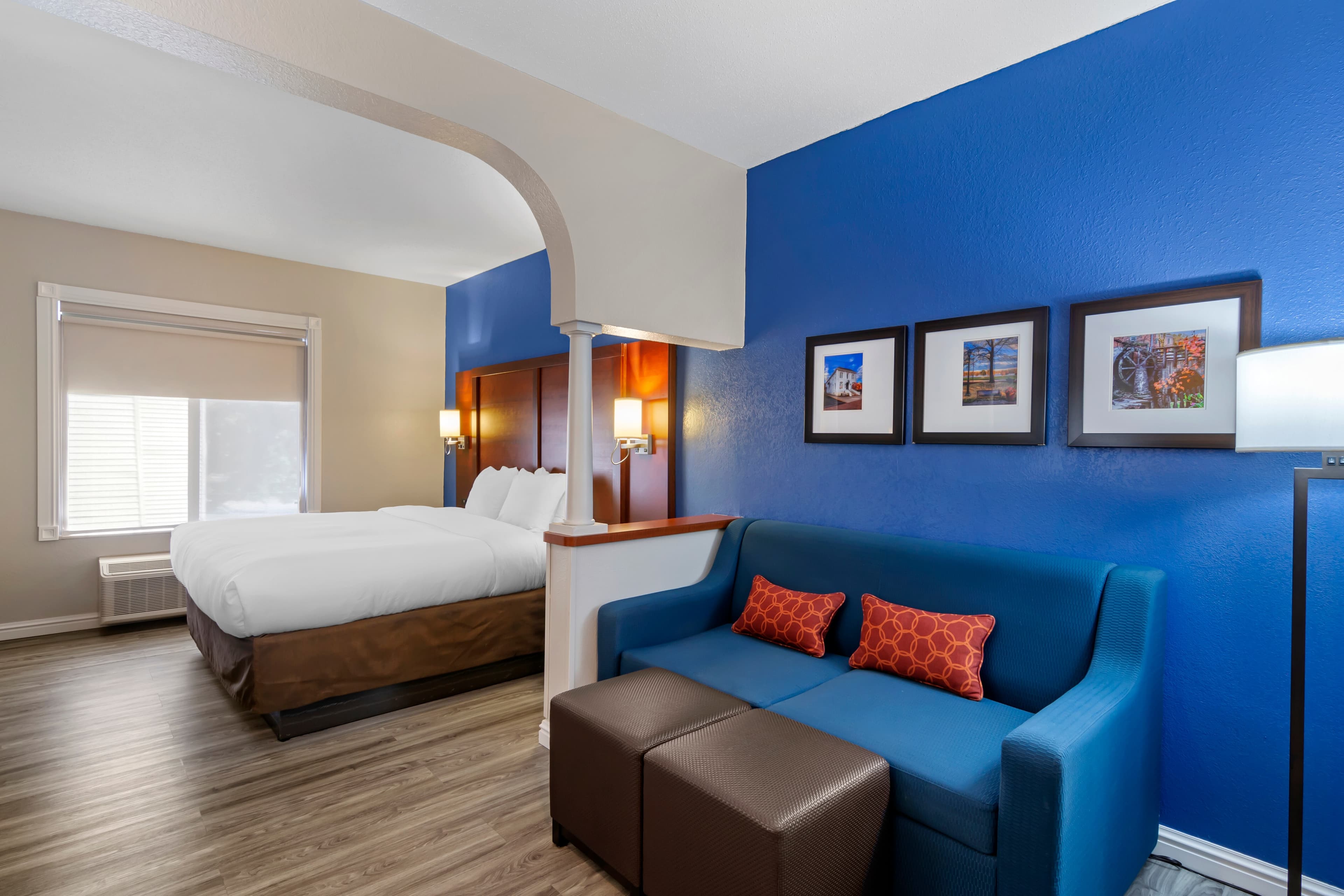 Comfort Suites St Charles-St Louis — 12
