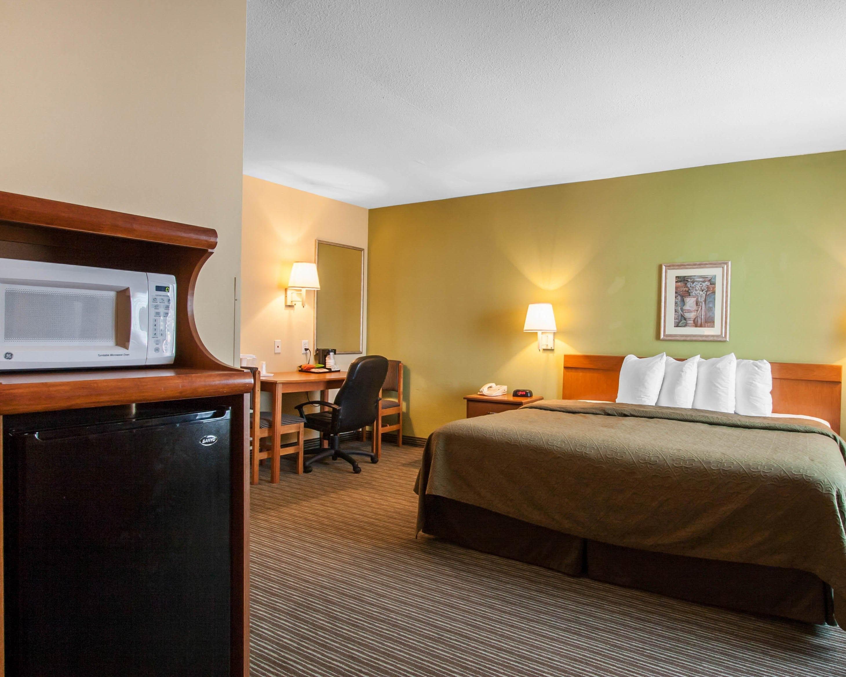Quality Inn Joplin I-44 — 12