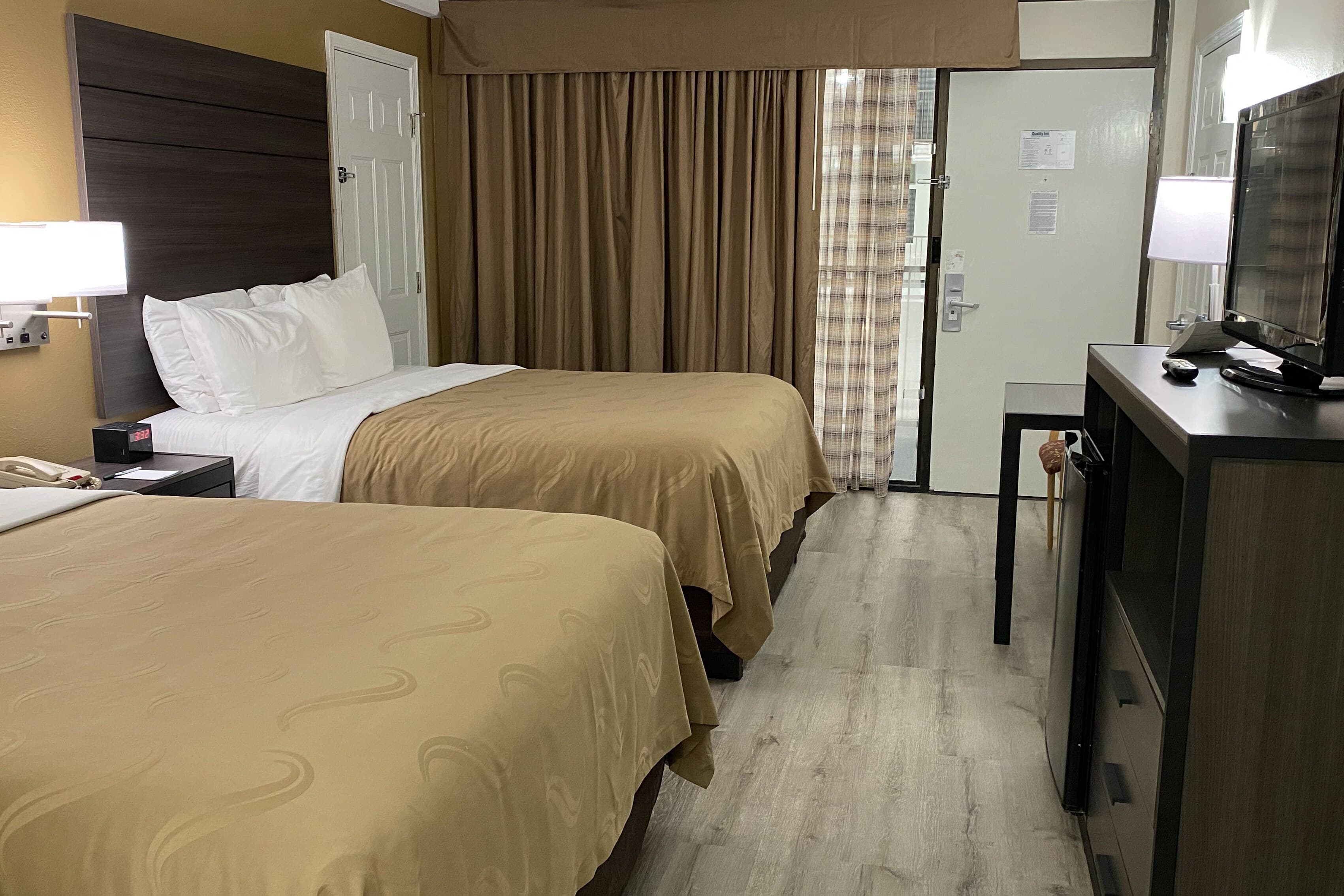 Quality Inn Branson - Hwy 76 Central — 13
