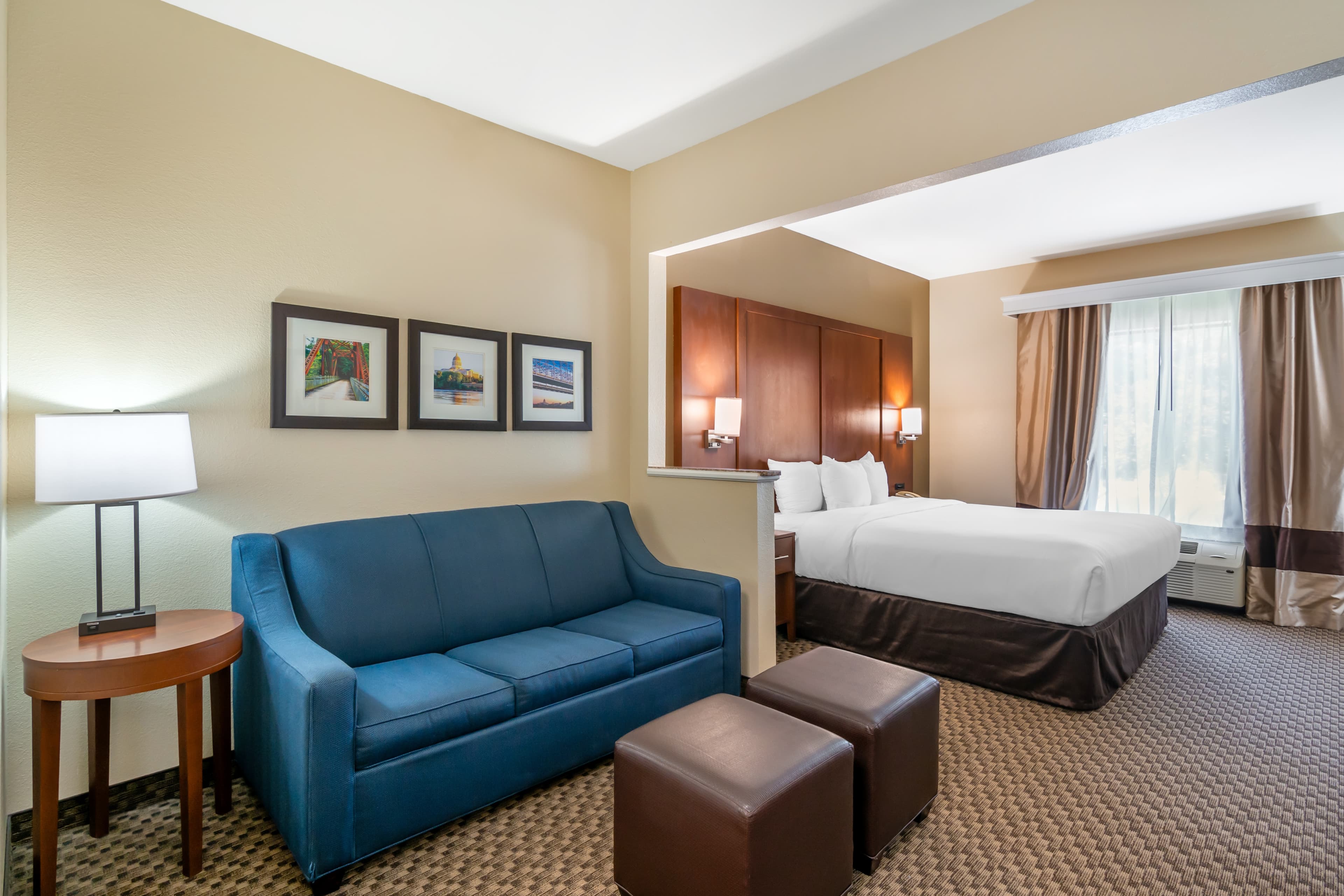 Comfort Suites Jefferson City — 19