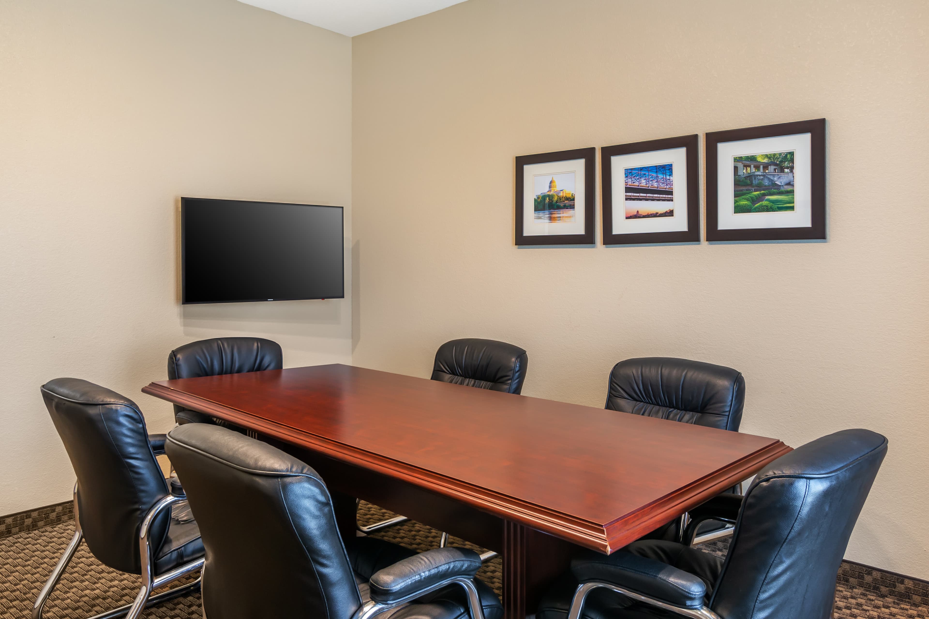 Comfort Suites Jefferson City — 31