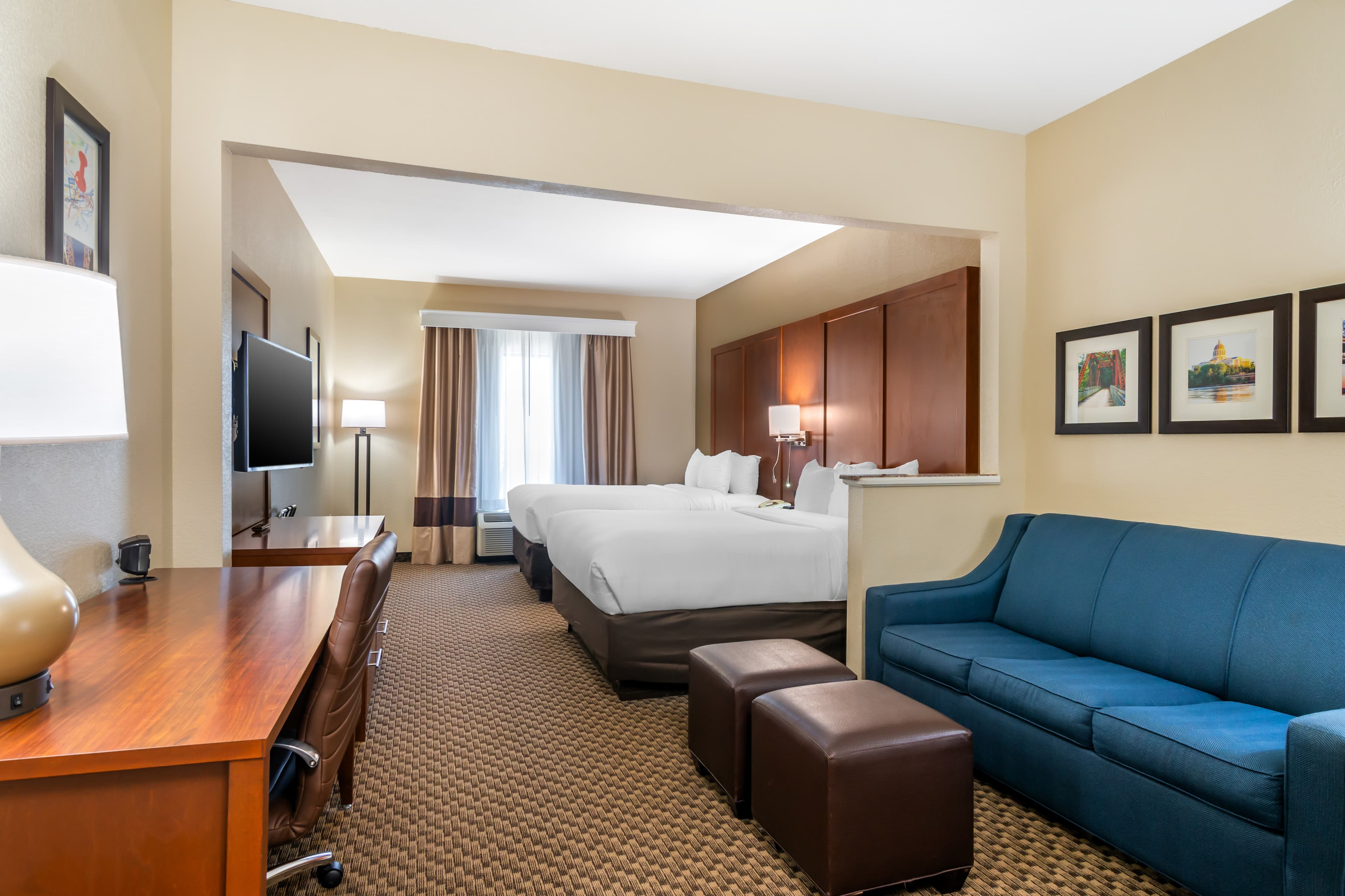 Comfort Suites Jefferson City — 34