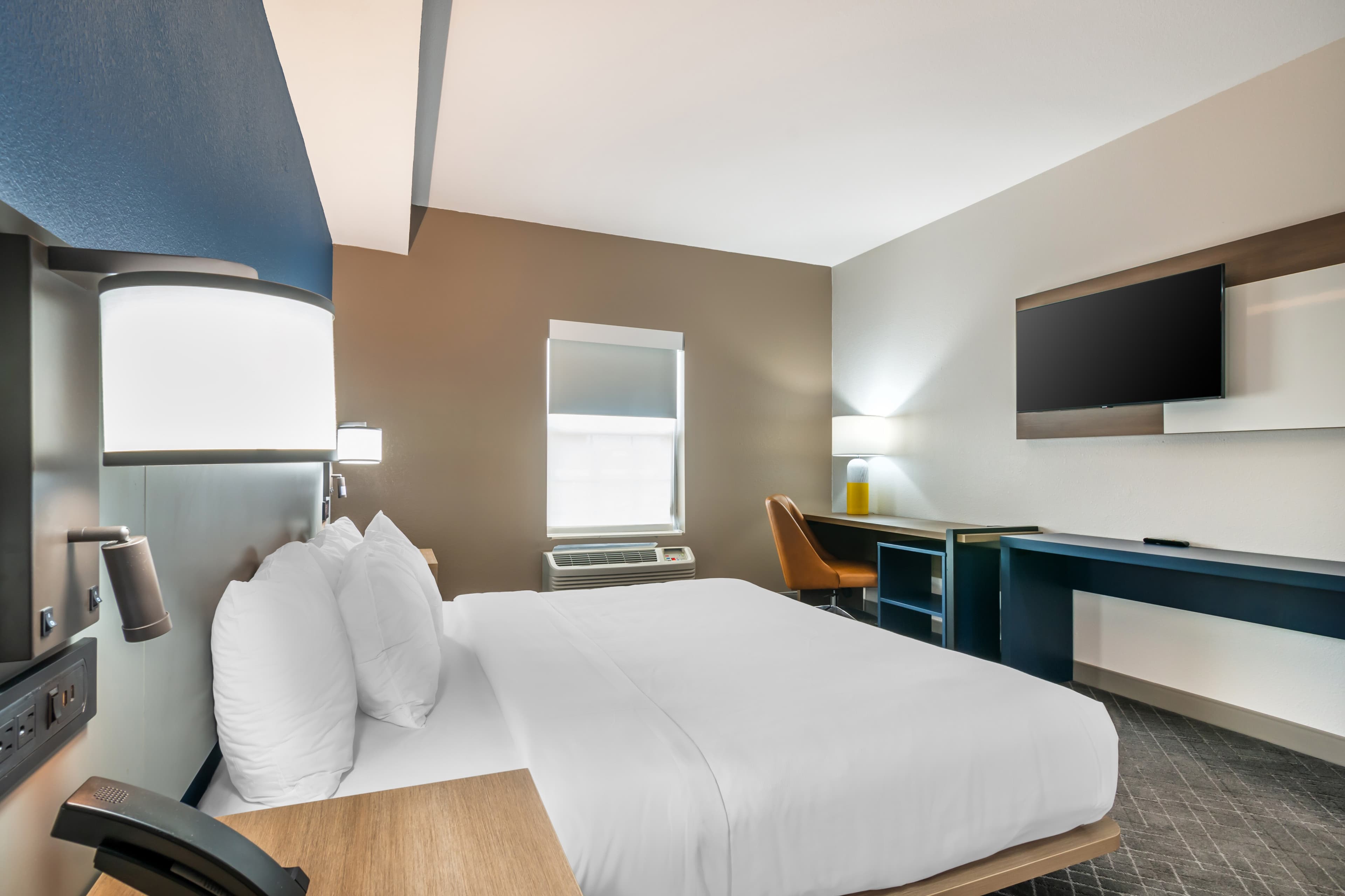 Comfort Inn & Suites Chesterfield - St. Louis — 6