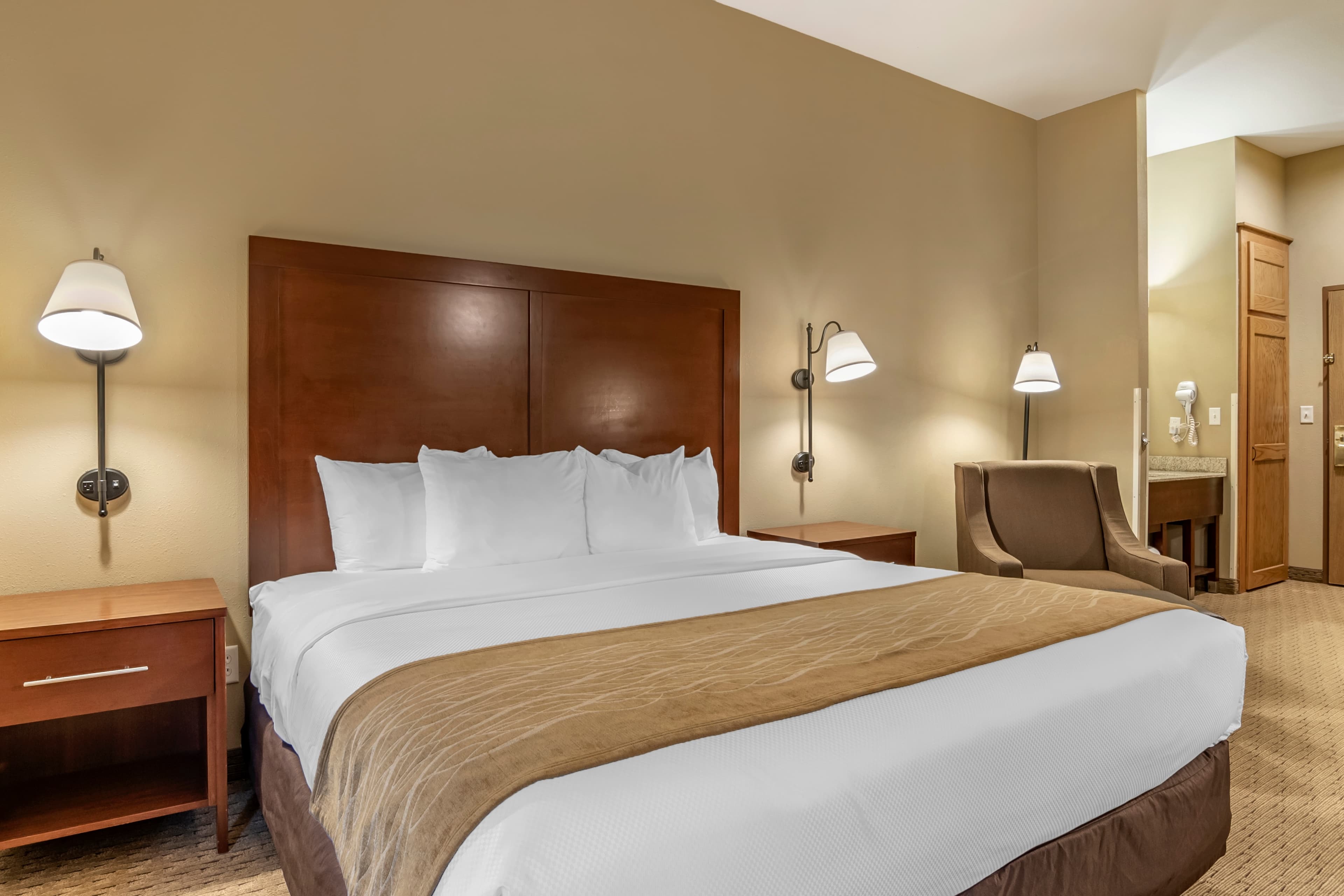 Comfort Inn Warrensburg Station — 20