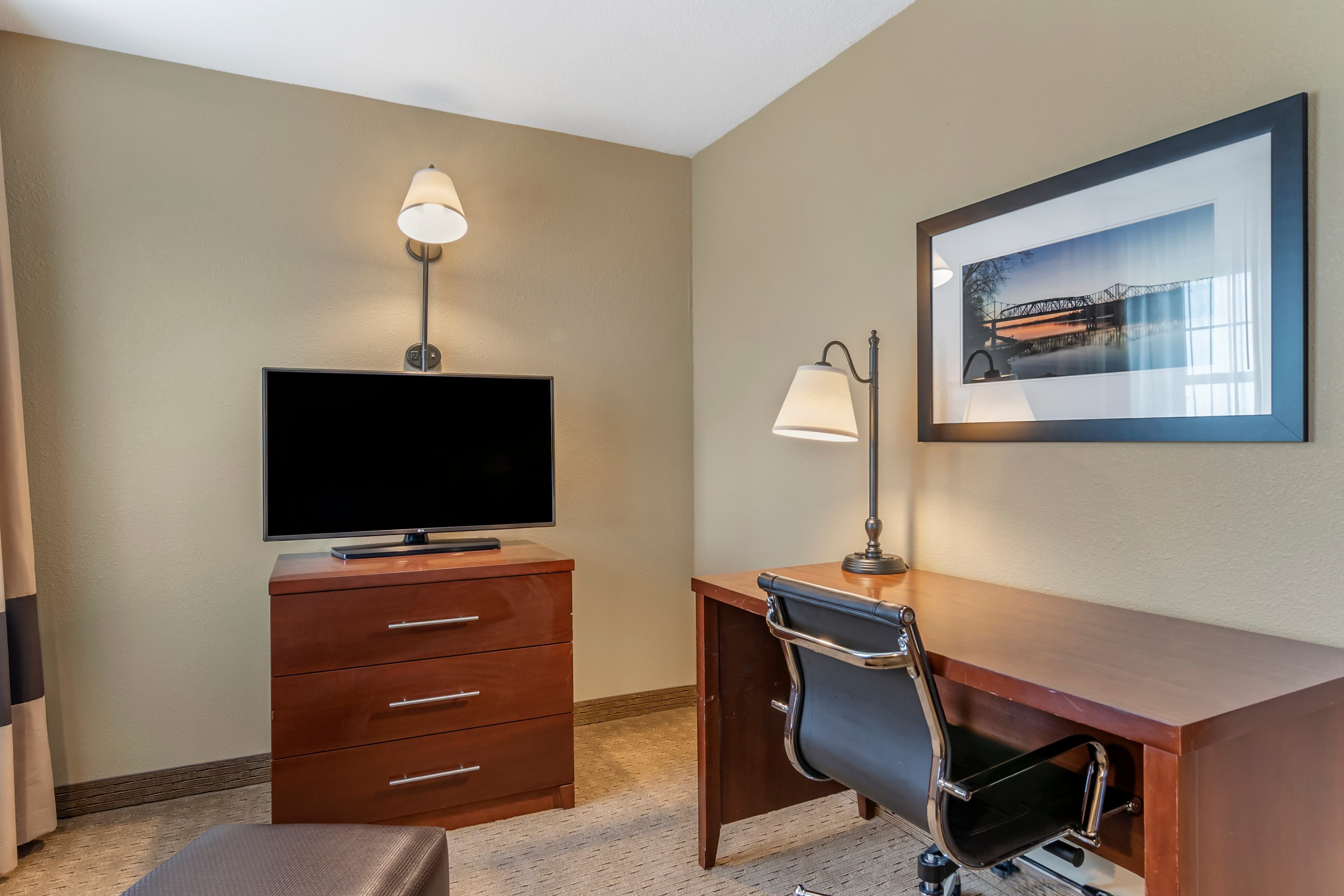 Comfort Inn Warrensburg Station — 24