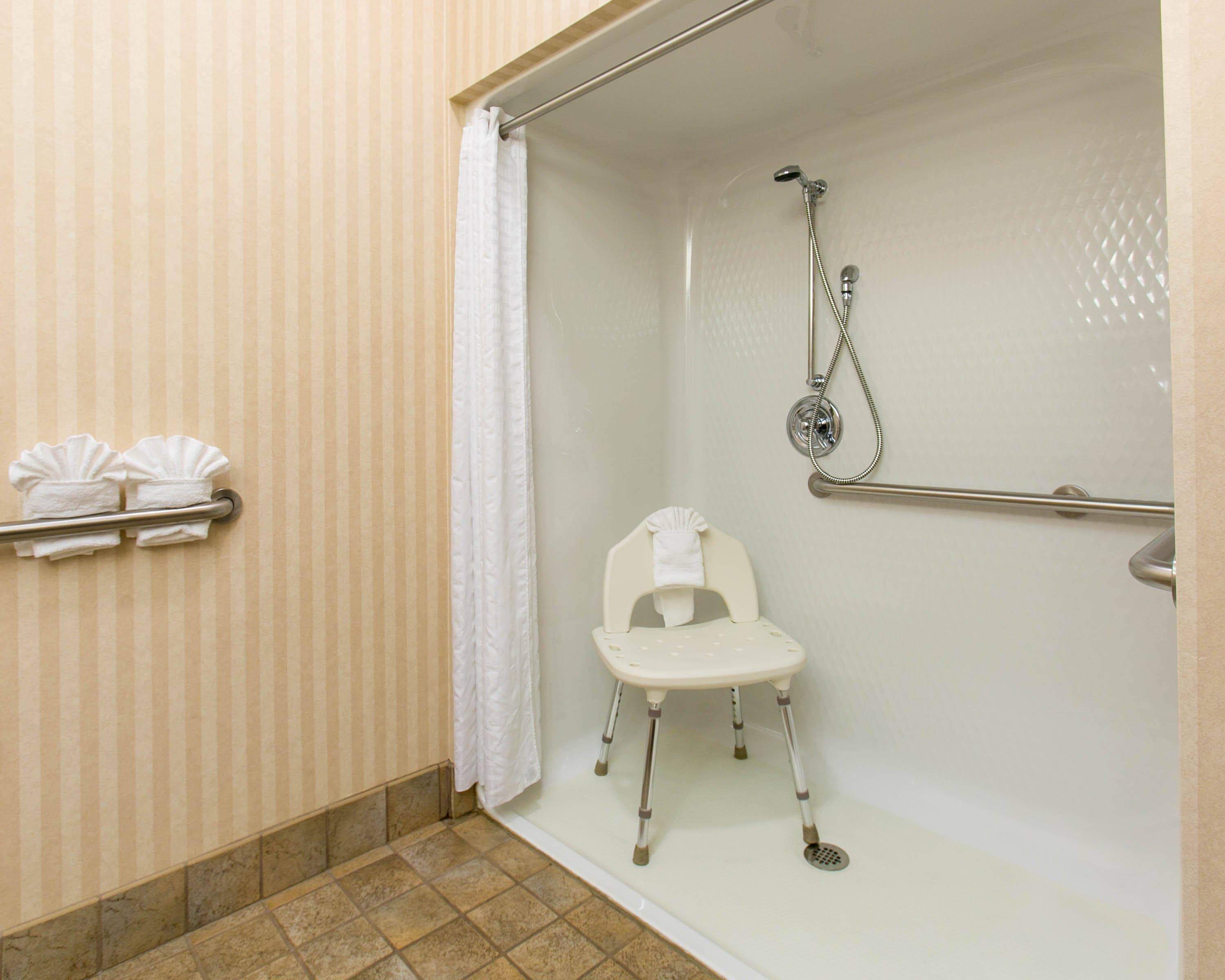 Comfort Inn Warrensburg Station — 14