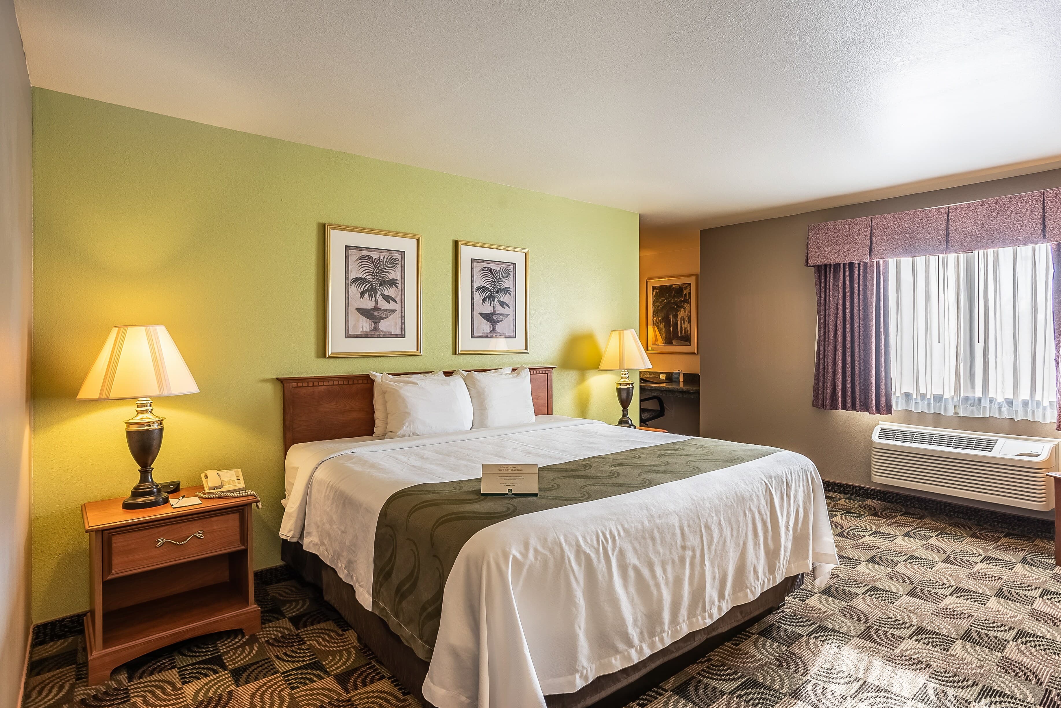 Quality Inn & Suites Hannibal West - Image 2