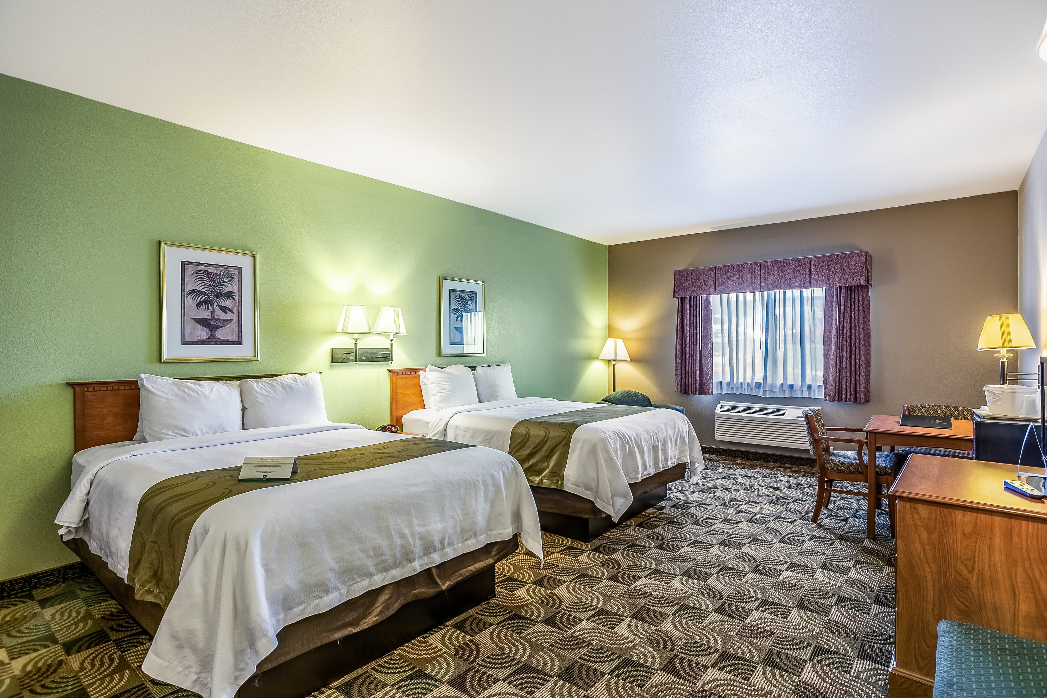 Quality Inn & Suites Hannibal West — 9