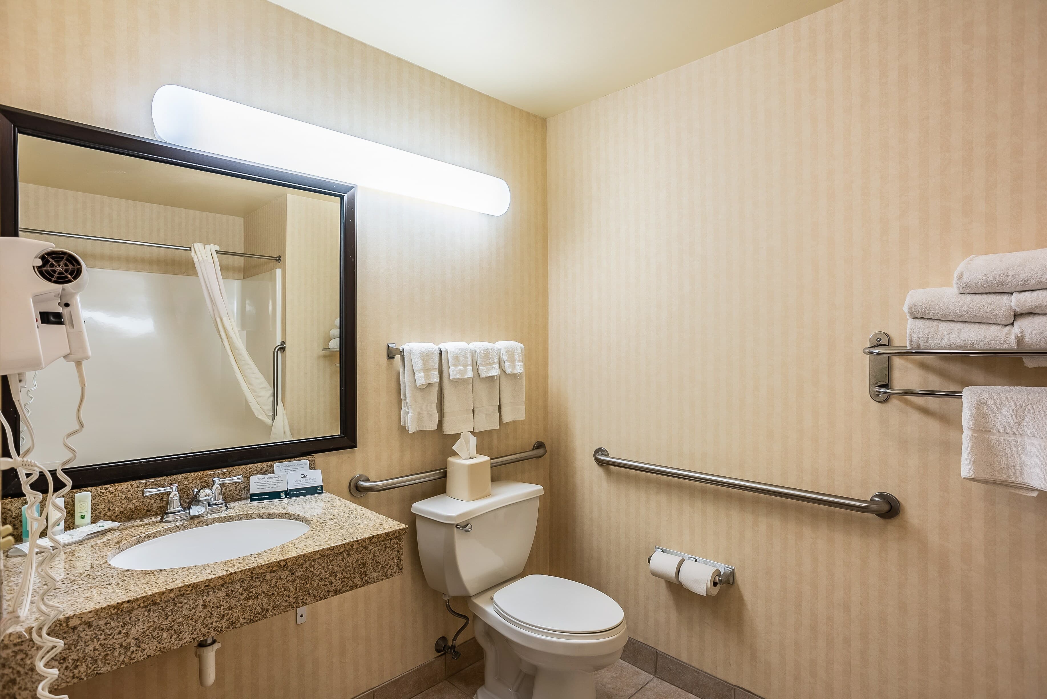 Quality Inn & Suites Hannibal West — 19