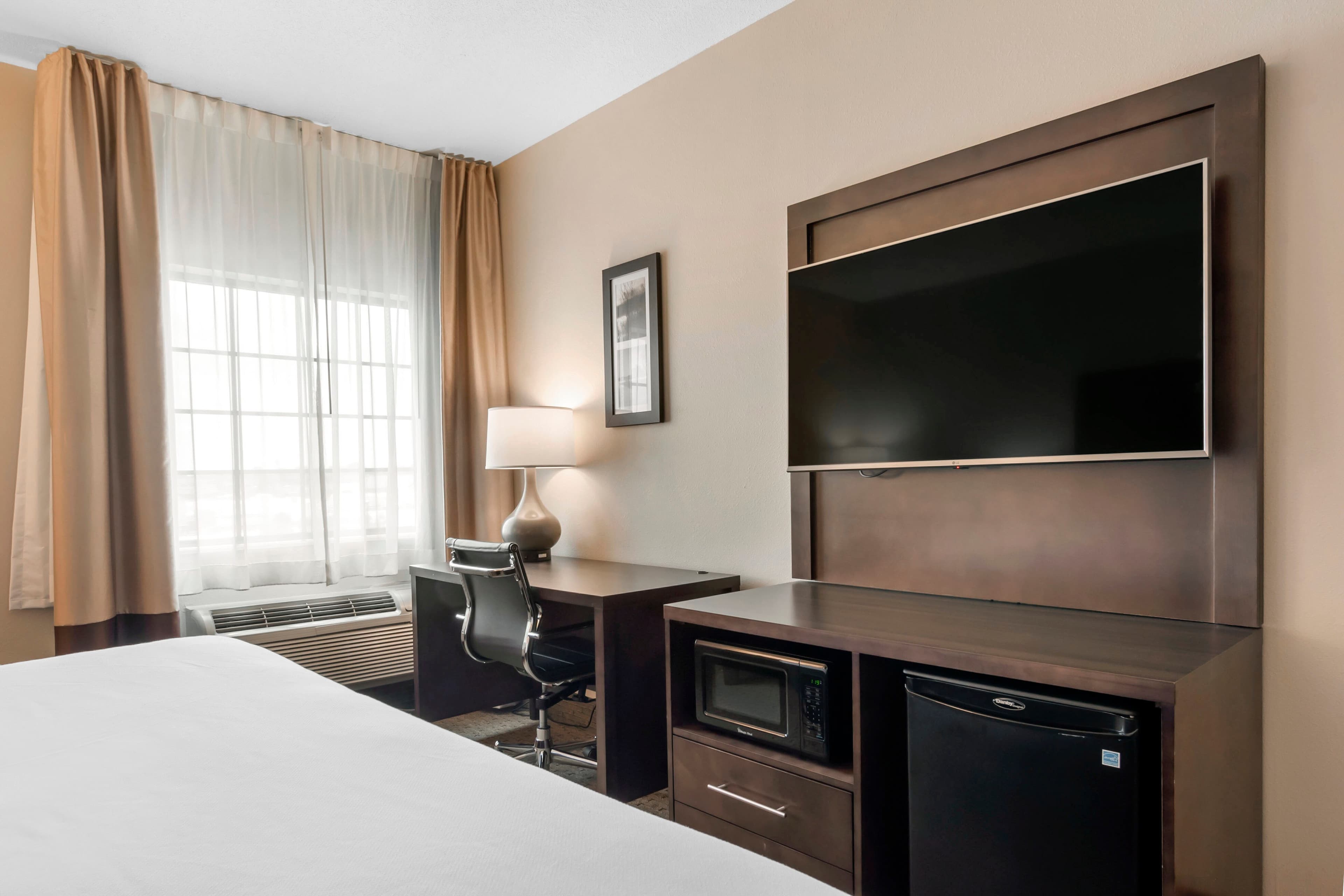 Comfort Inn & Suites Macon — 15