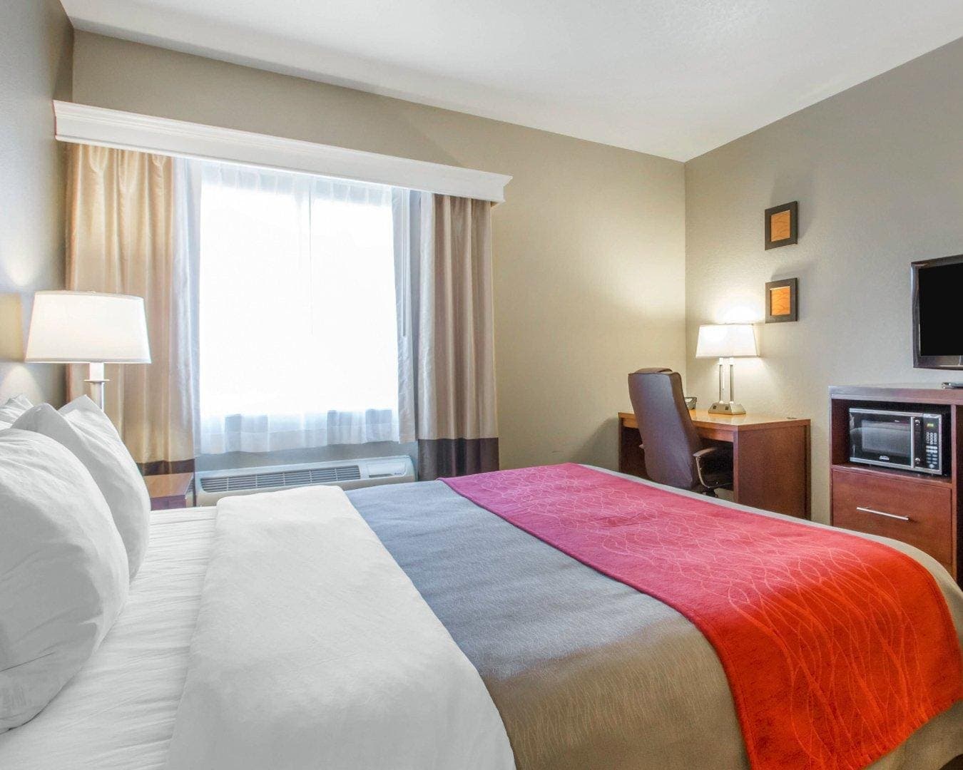 Comfort Inn Bolivar — 16