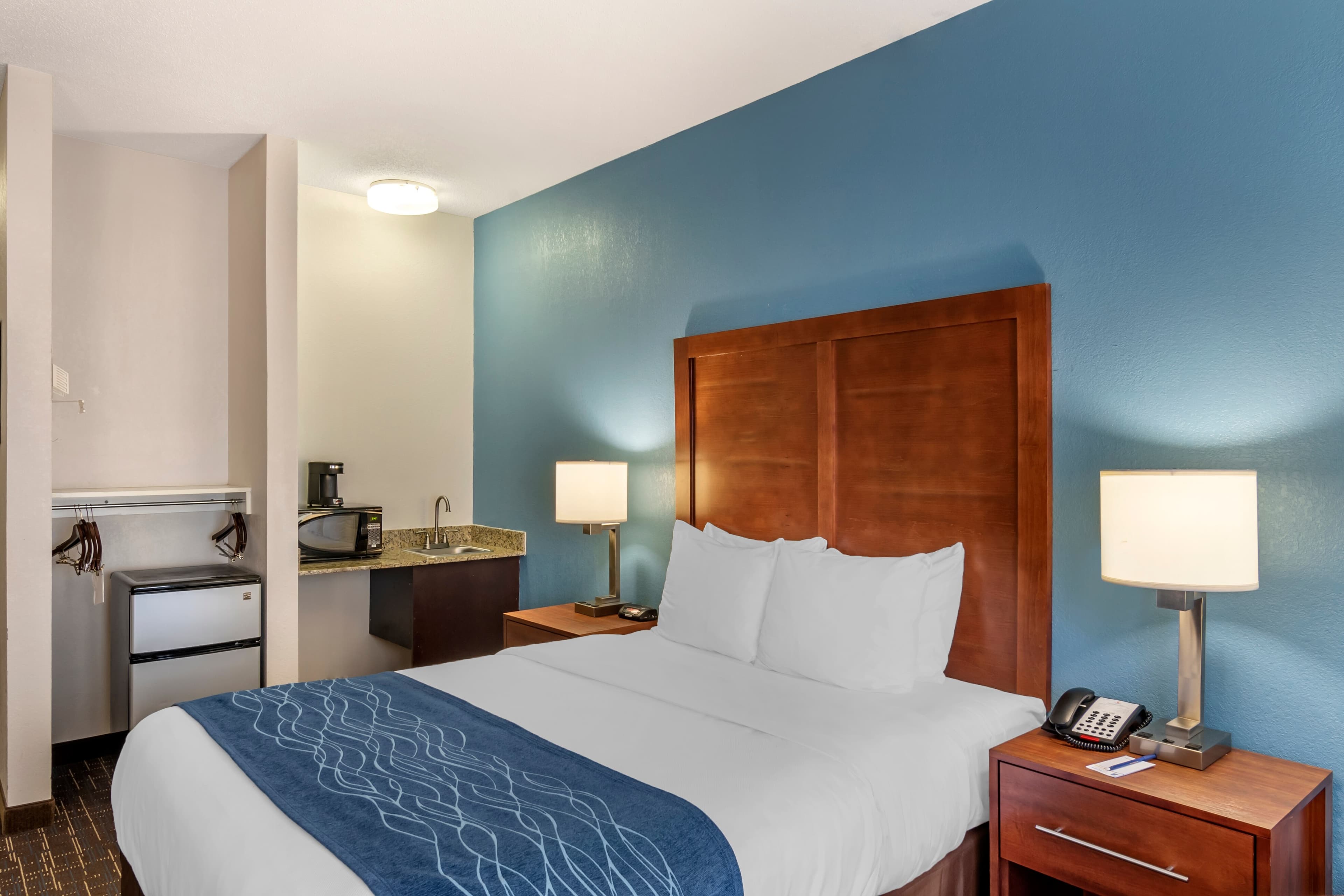 Comfort Inn & Suites Lees Summit - Kansas City - Image 4