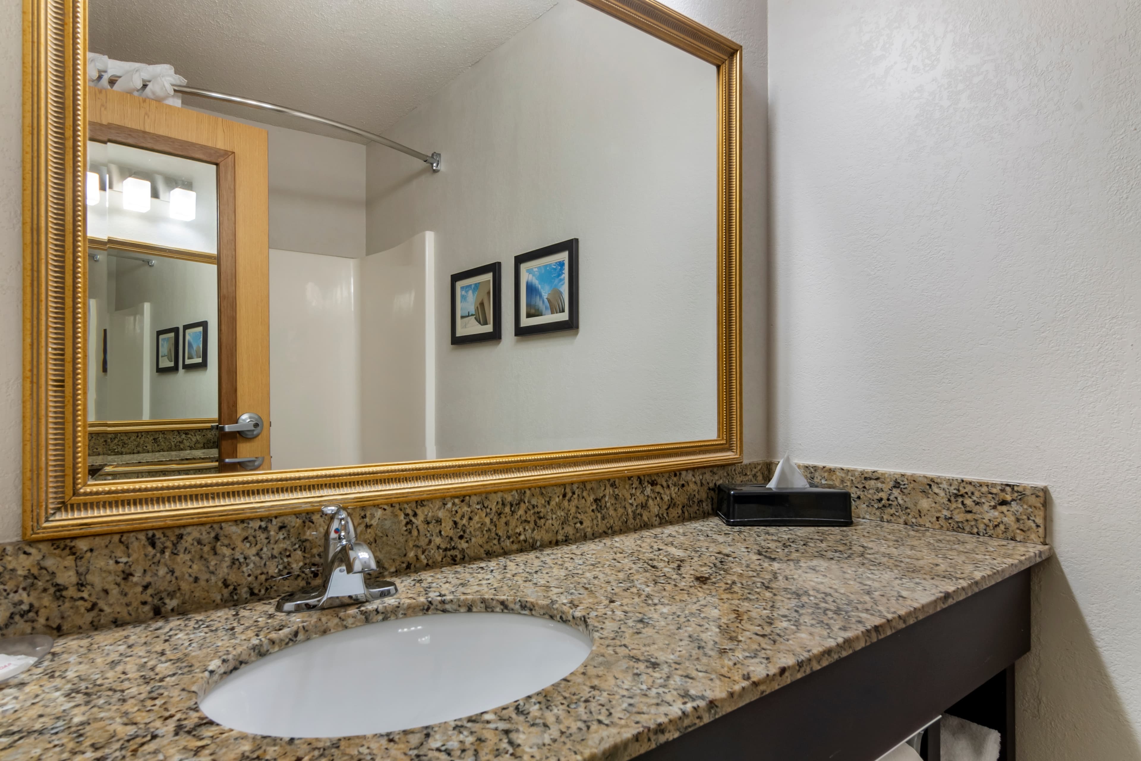 Comfort Inn & Suites Lees Summit - Kansas City — 21