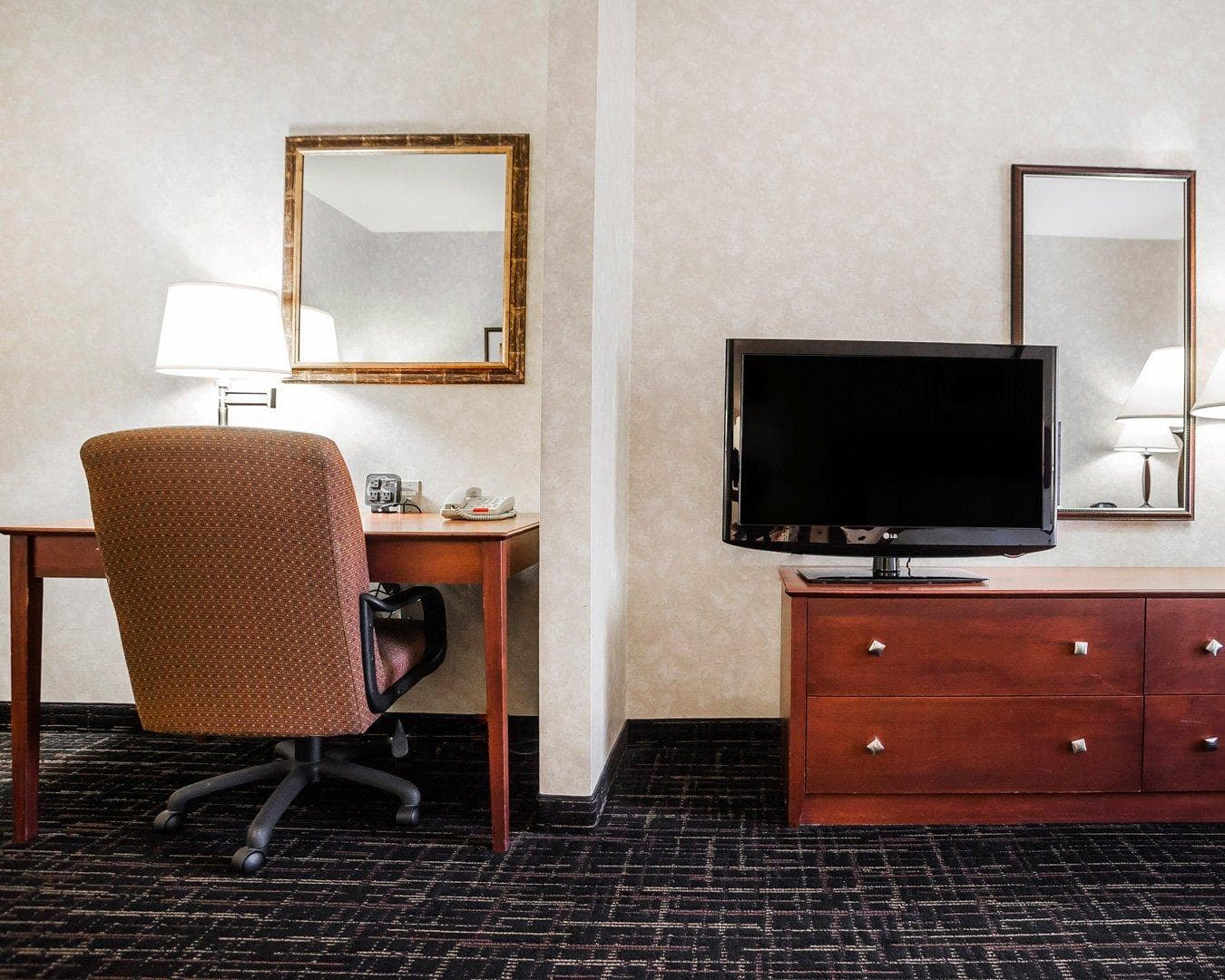 Comfort Suites Independence - Kansas City - Image 4