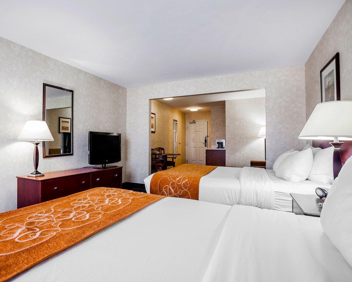 Comfort Suites Independence - Kansas City — 12