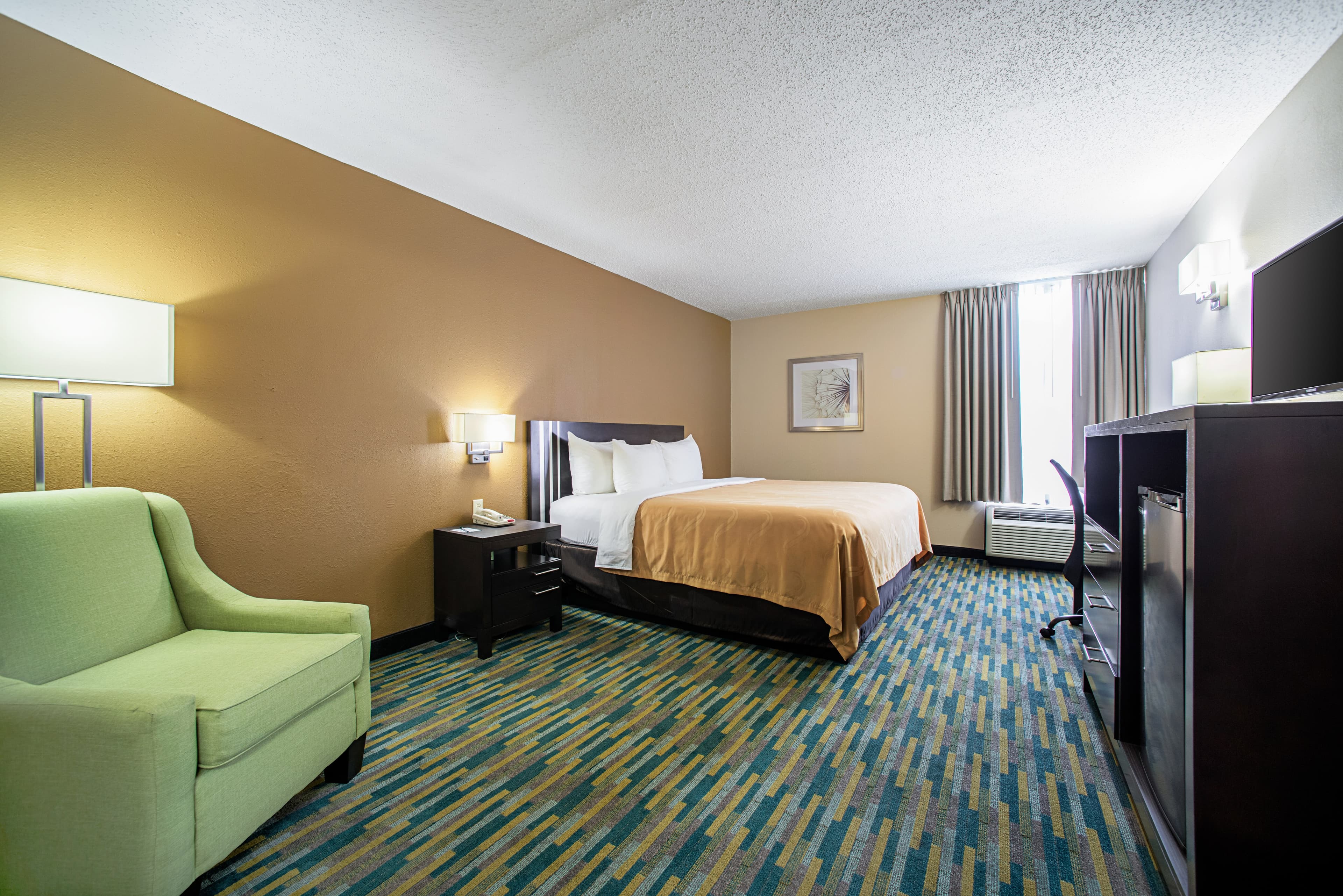 Quality Inn Pacific near Six Flags St. Louis — 13