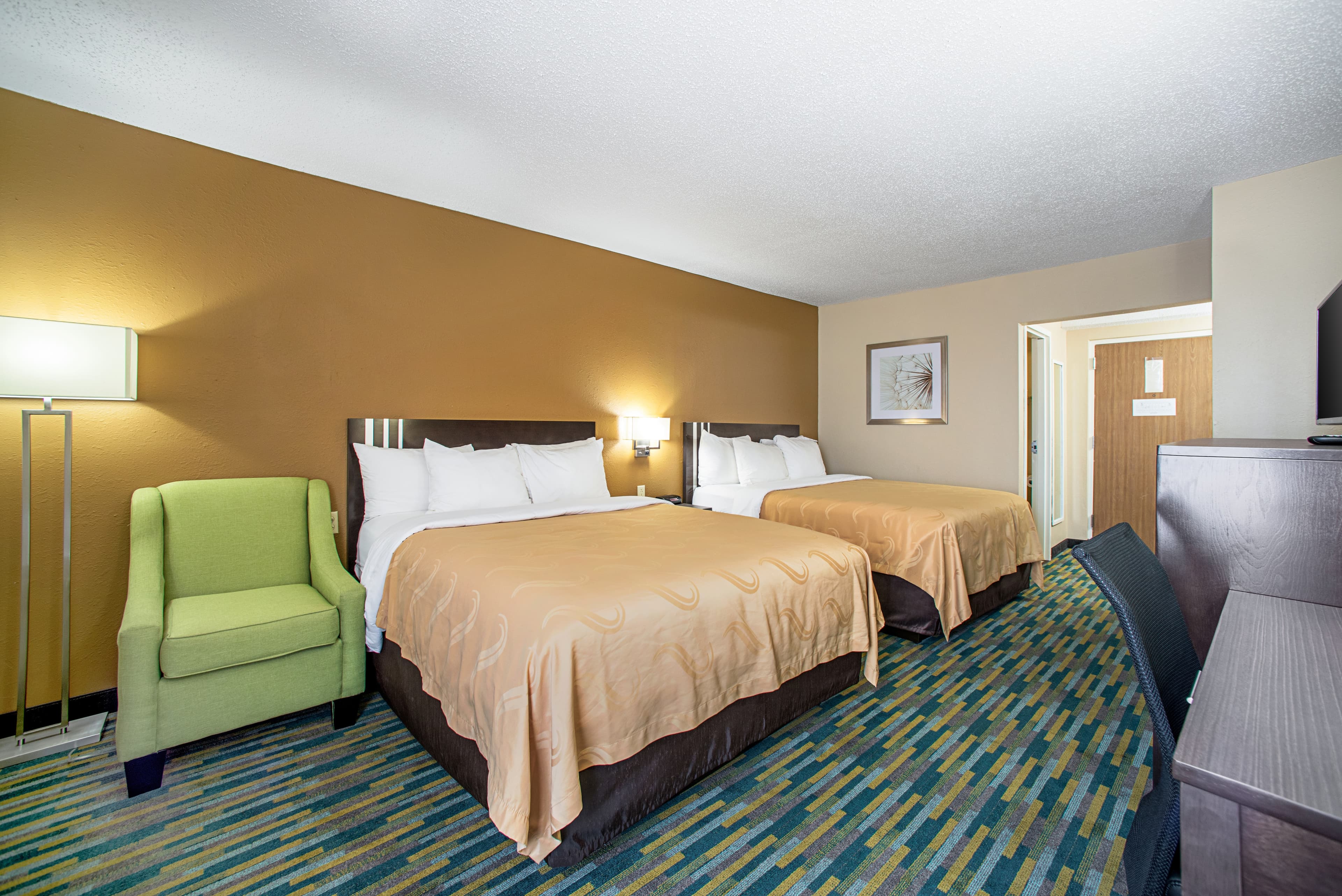 Quality Inn Pacific near Six Flags St. Louis — 17
