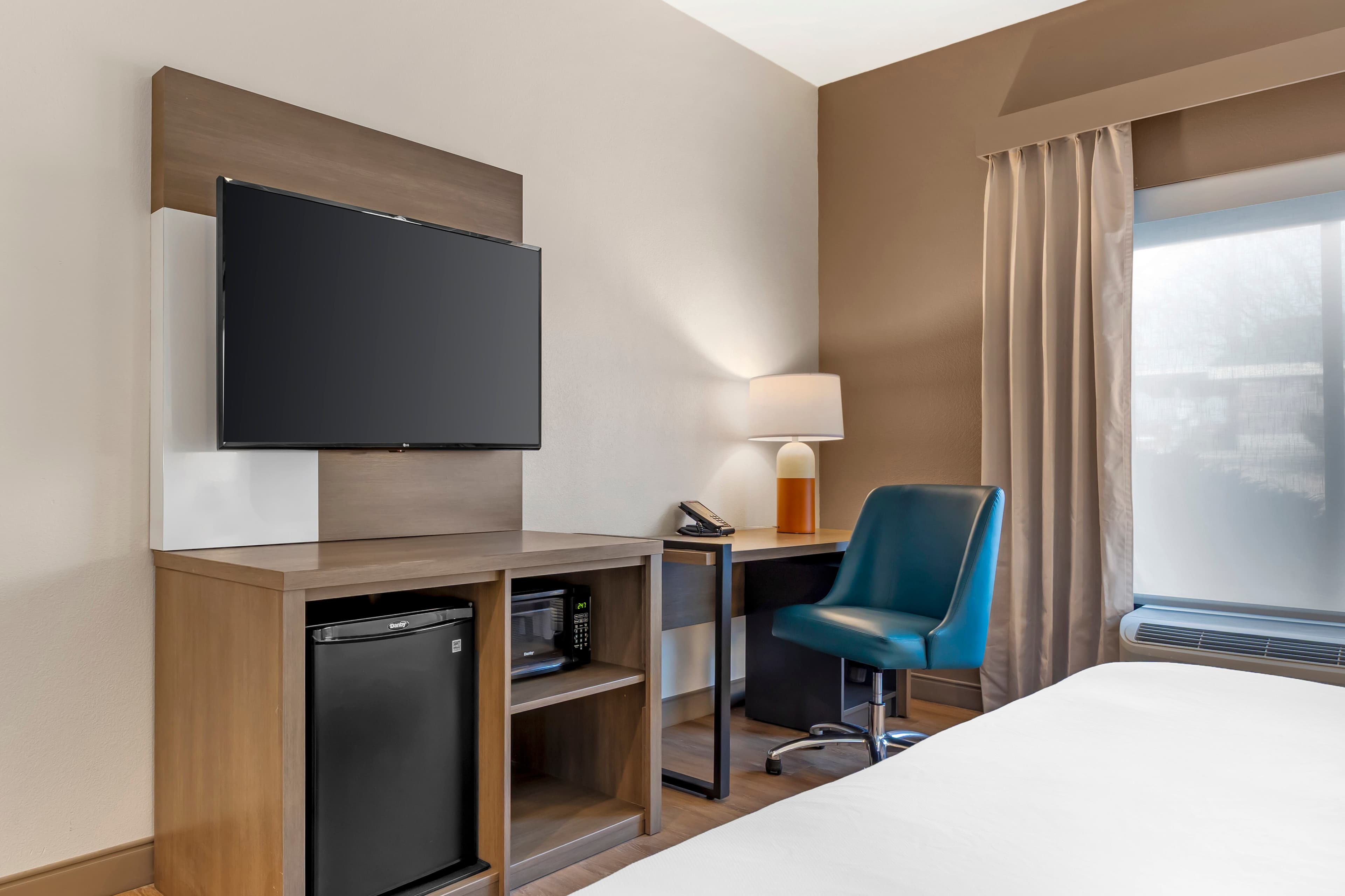 Comfort Inn Sullivan — 16