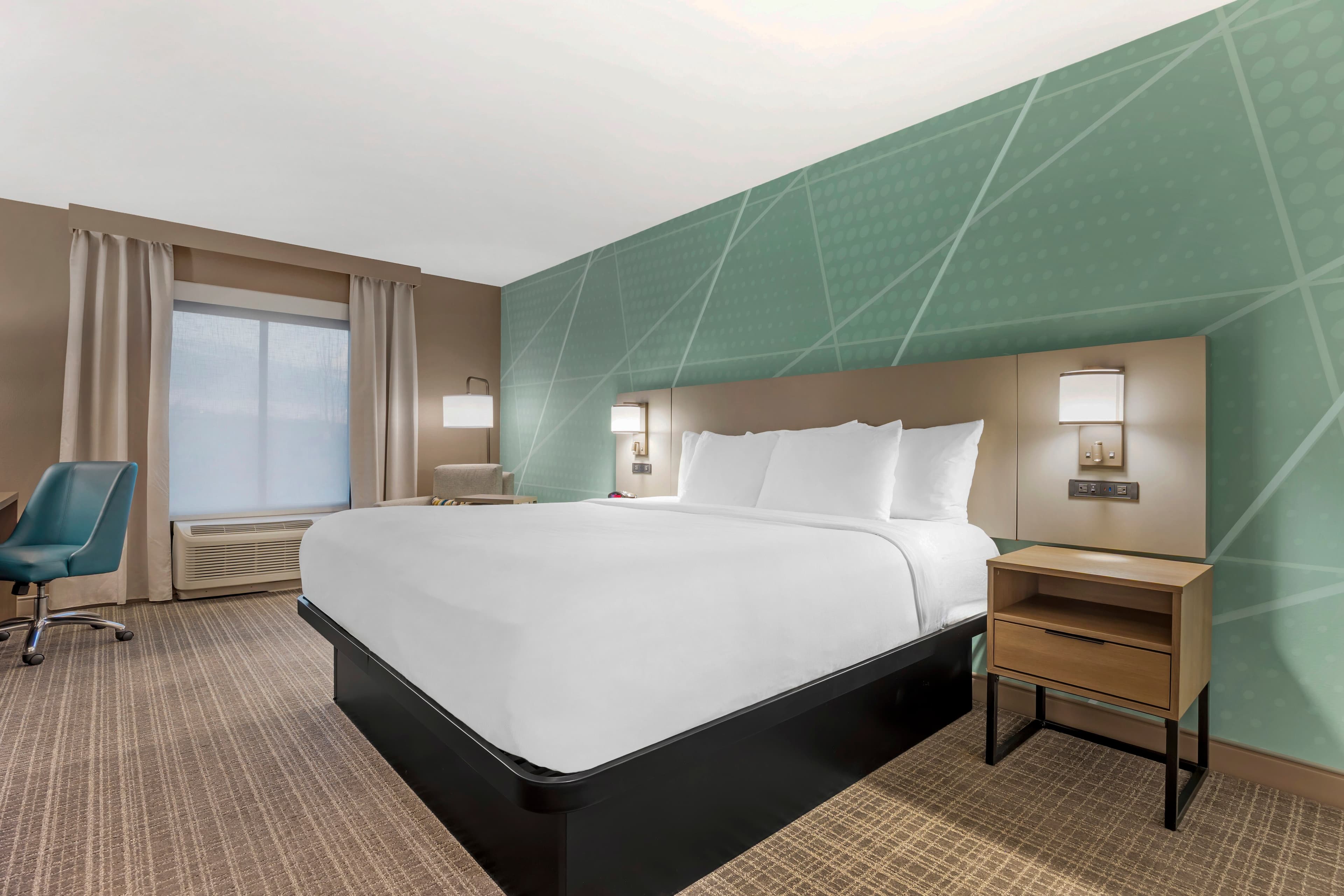Comfort Inn Sullivan — 18