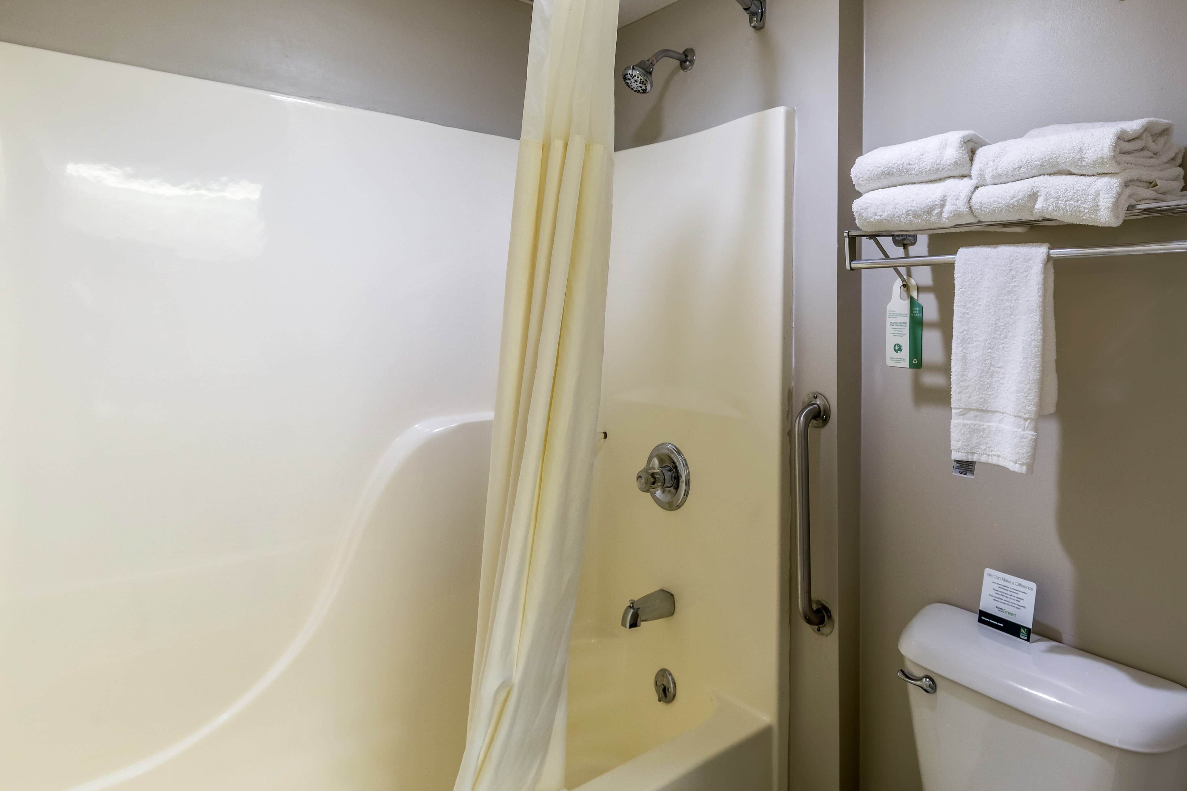 Quality Inn Rolla — 16
