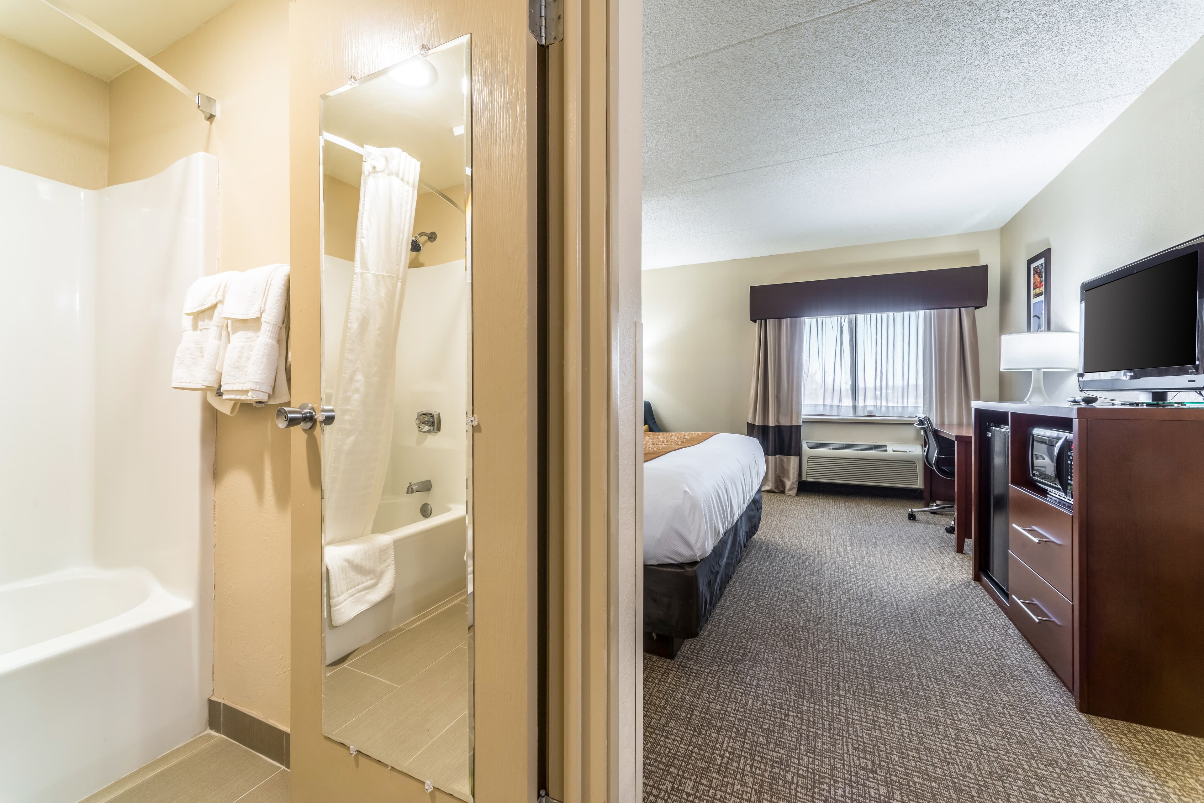 Comfort Inn Festus-St. Louis South - Image 3