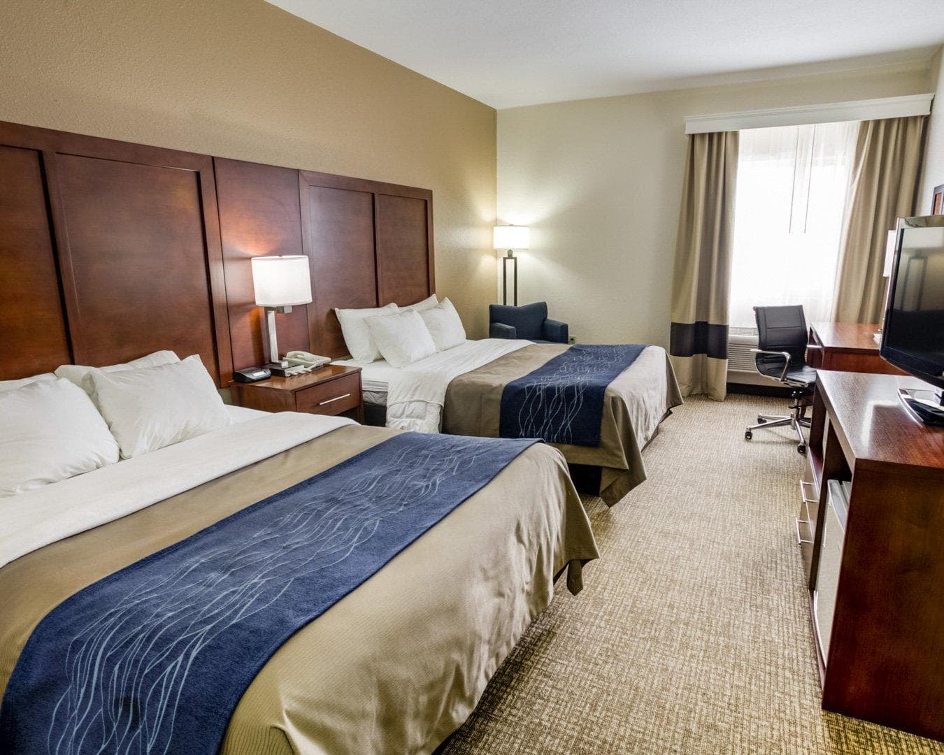 Comfort Inn Kearney - Liberty — 8