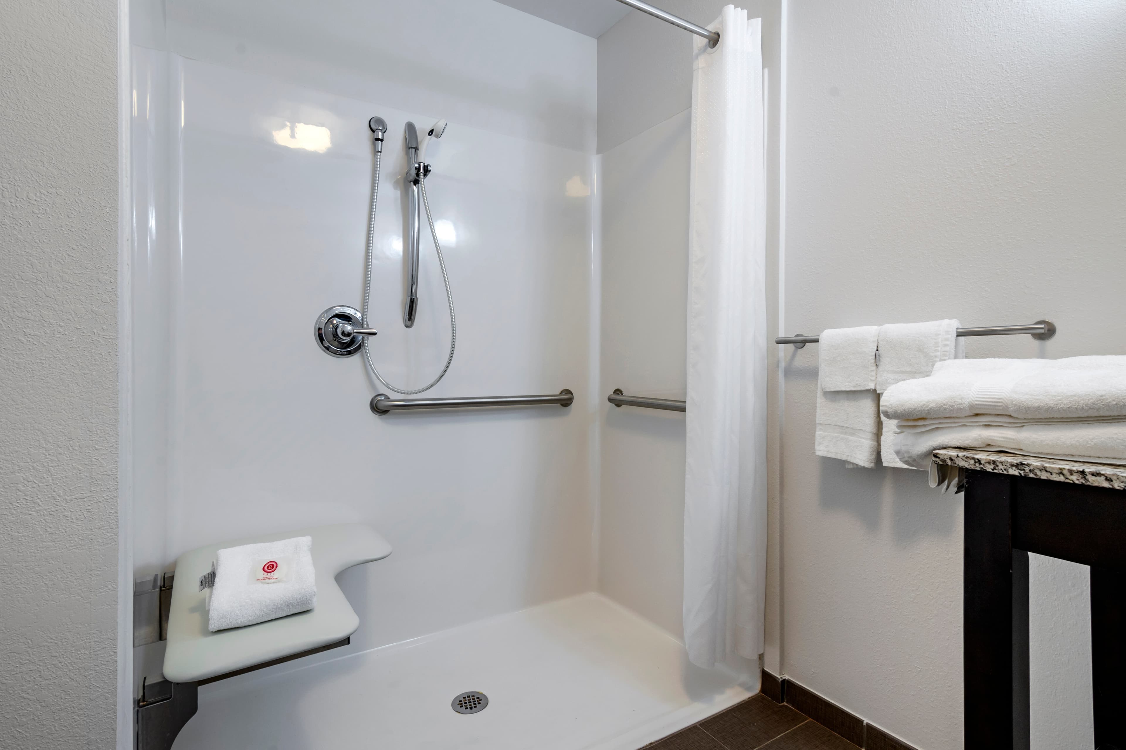 Comfort Inn St. Louis Airport - Image 5