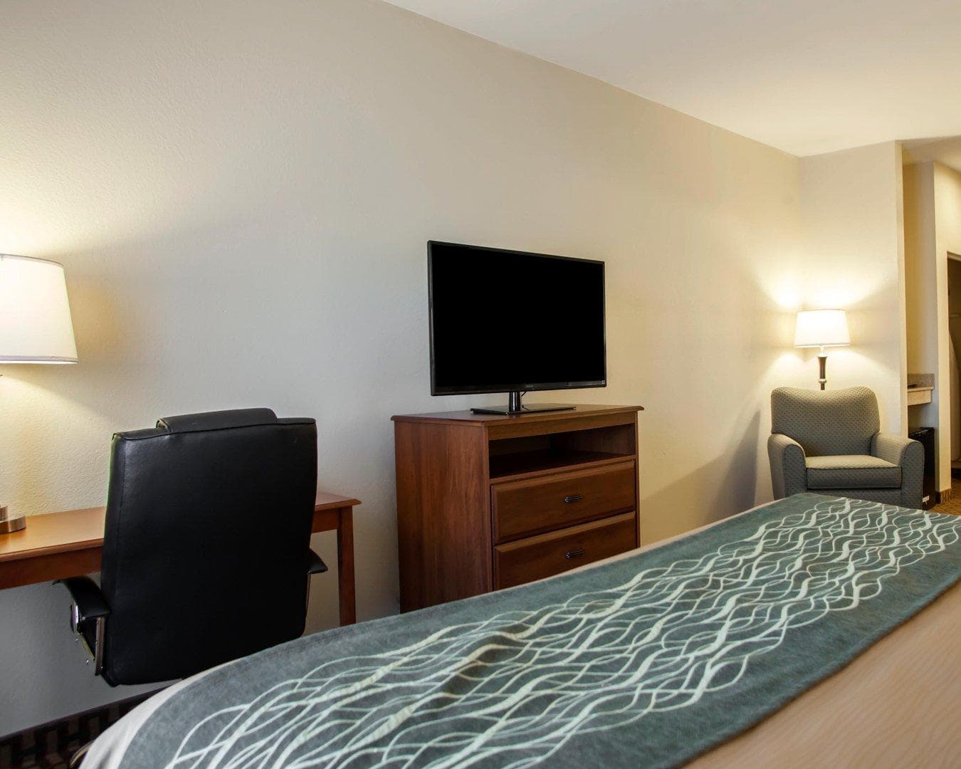 Comfort Inn & Suites Harrisonville — 17