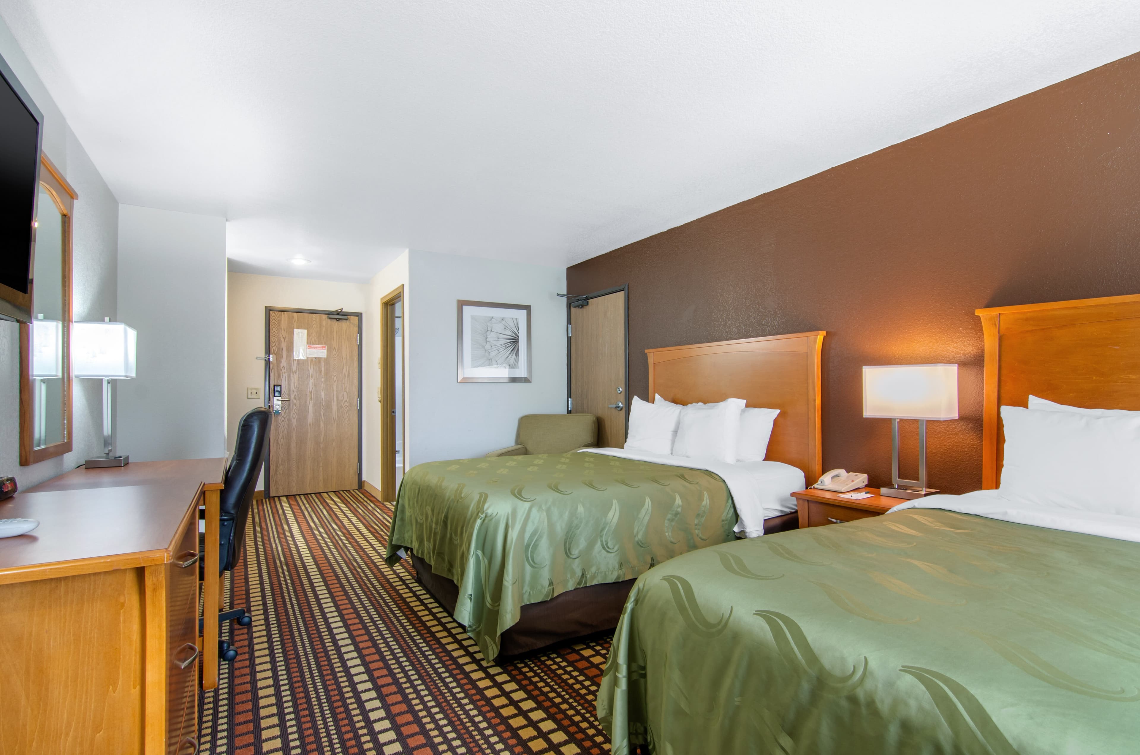 Quality Inn Kearney - Liberty — 17
