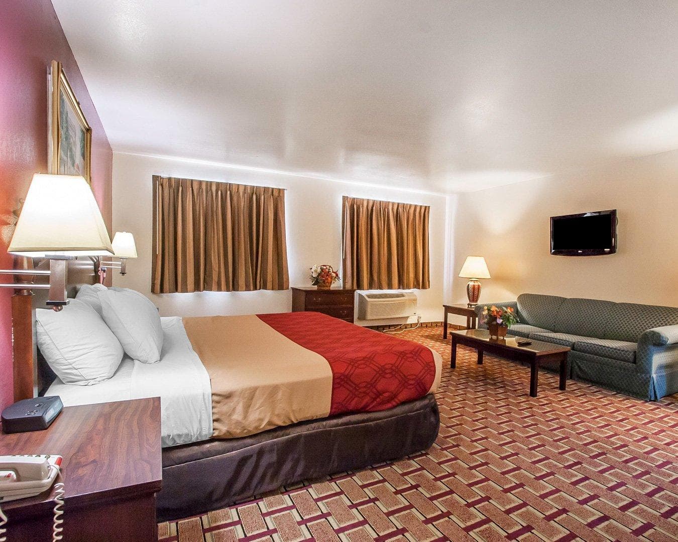 Econo Lodge Dexter — 15
