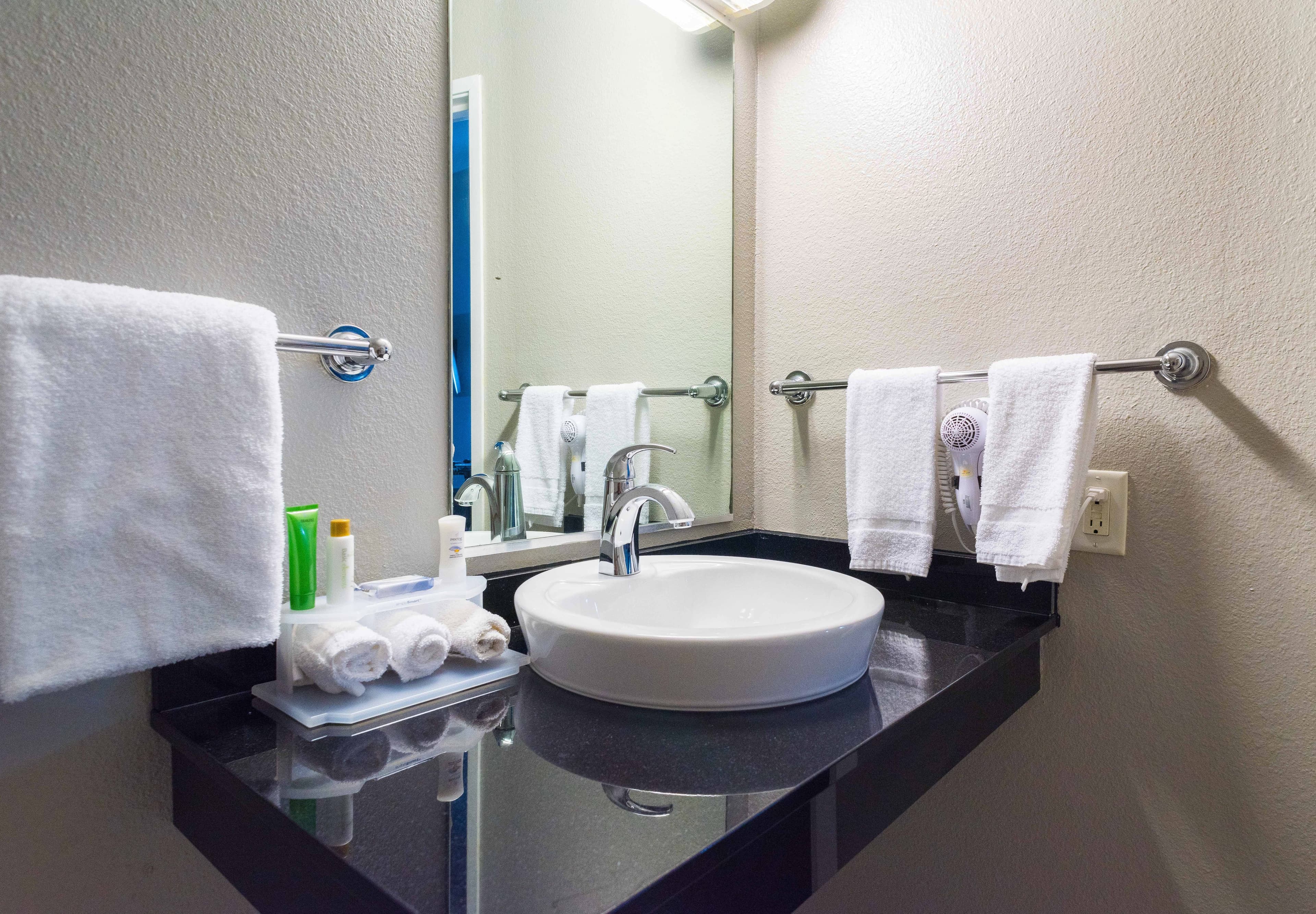 Studio Z, an Ascend Collection Hotel — 8