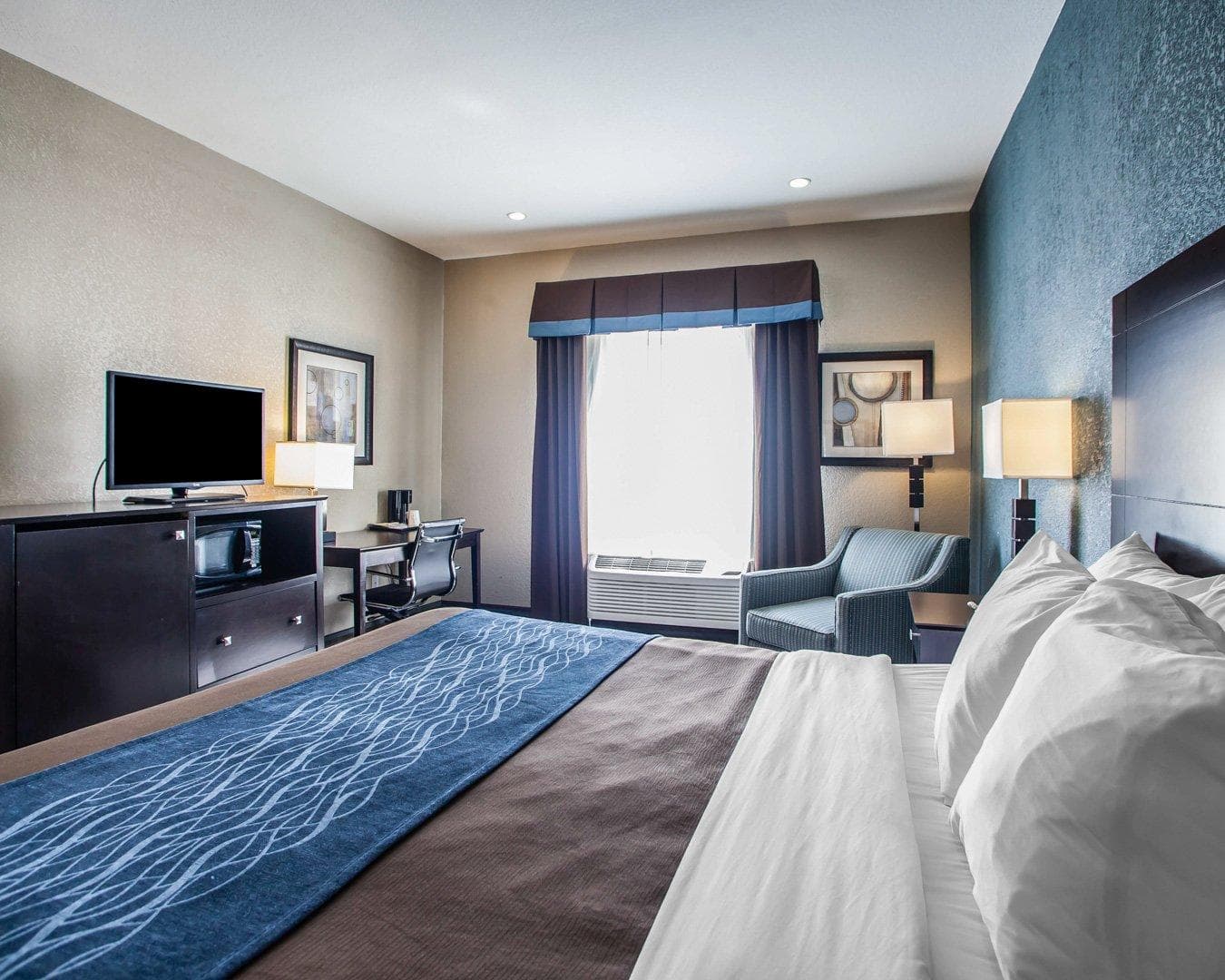 Comfort Inn Lees Summit @ Hwy 50 & Hwy 291 - Image 3