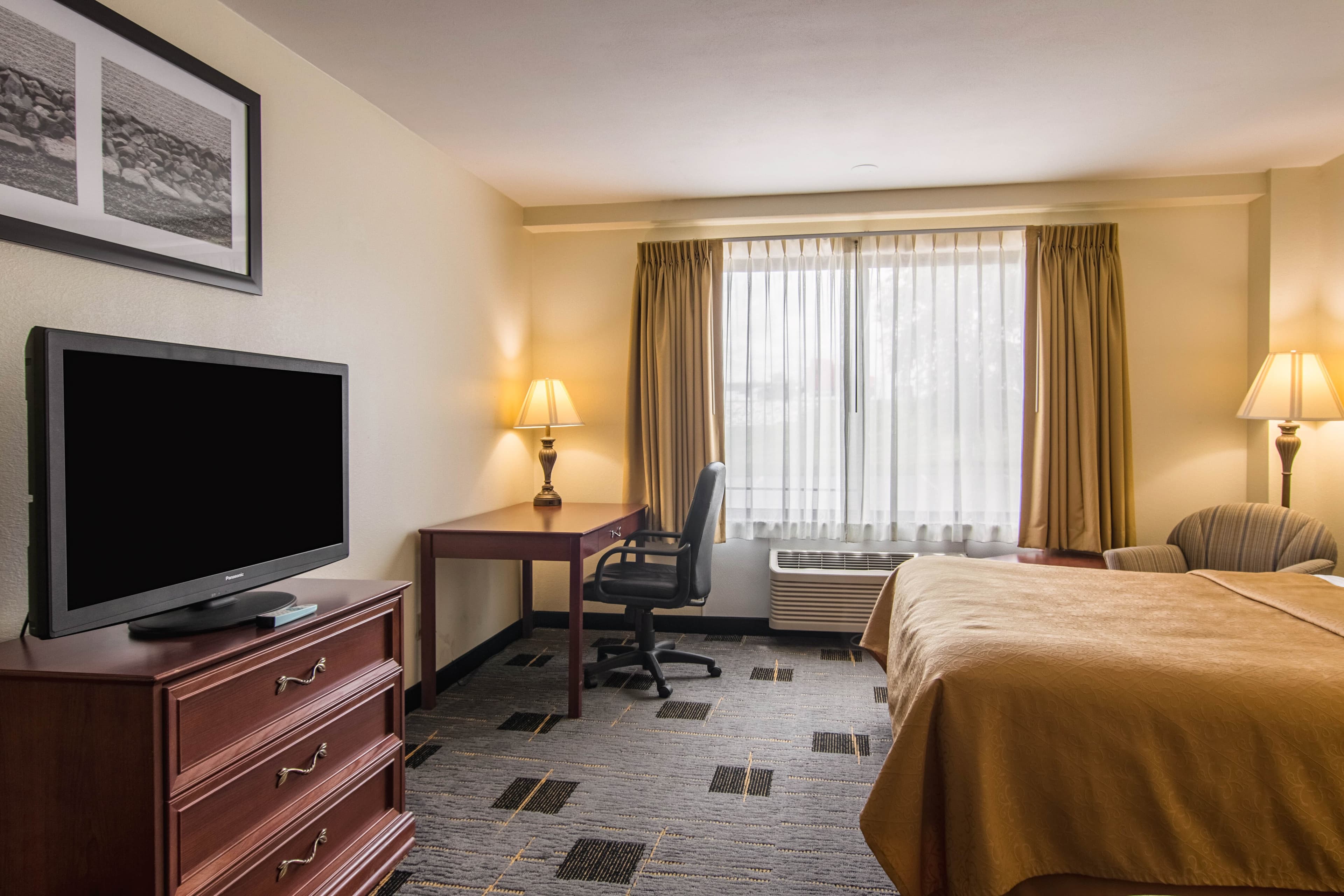 Quality Inn Foristell - Image 2