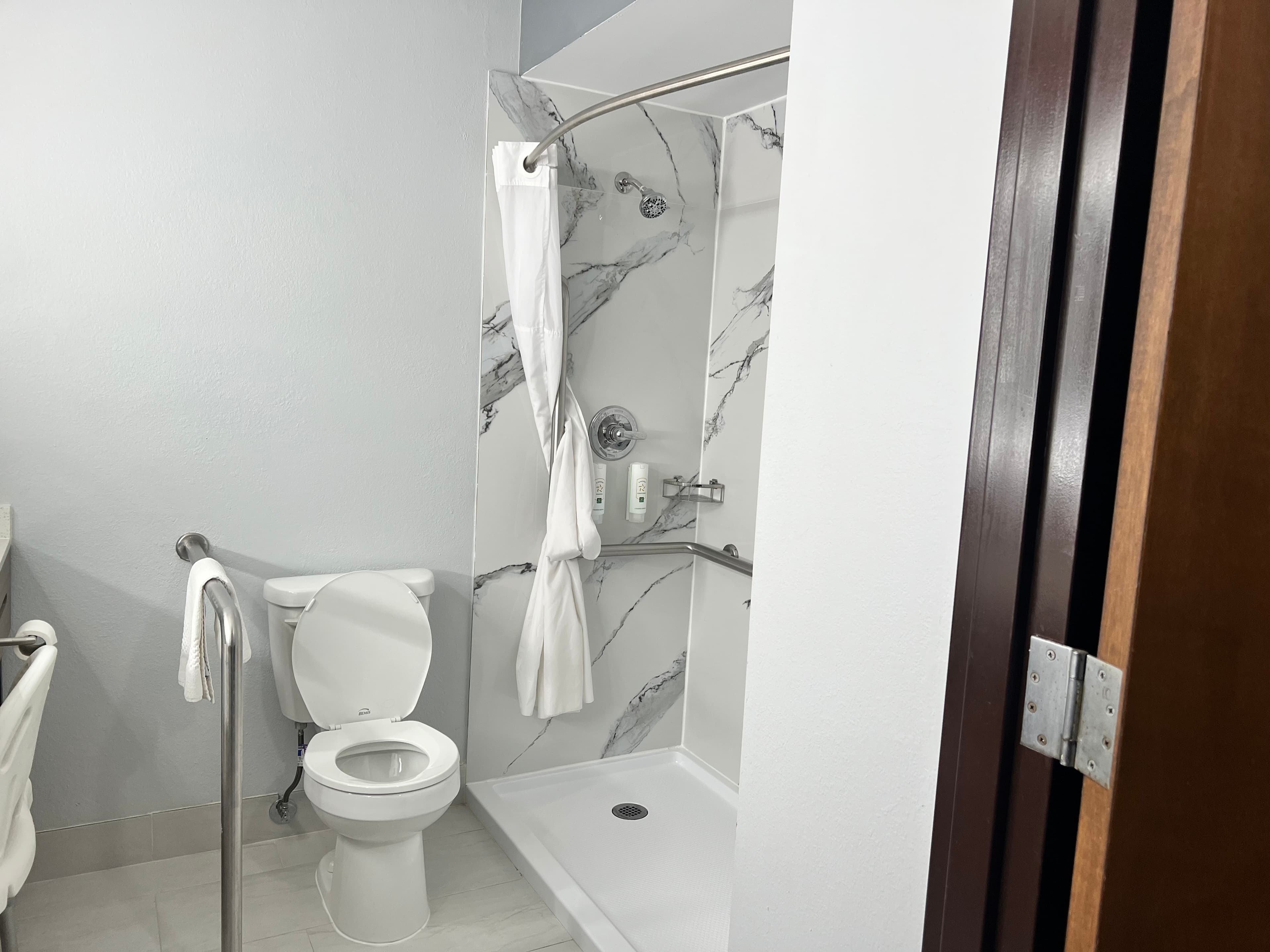 Quality Inn Foristell - Image 5