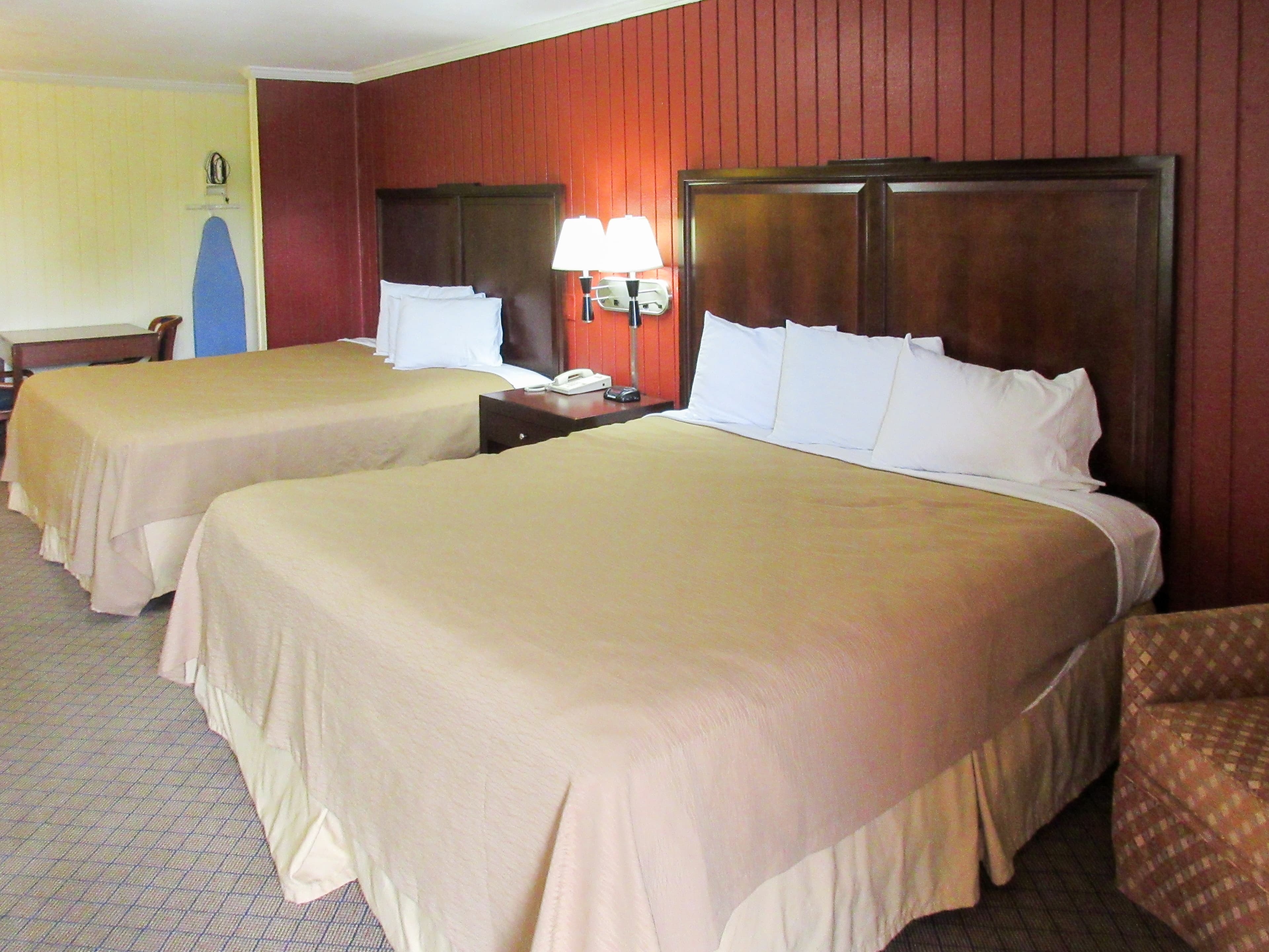 Rodeway Inn Kansas City Downtown Area — 10