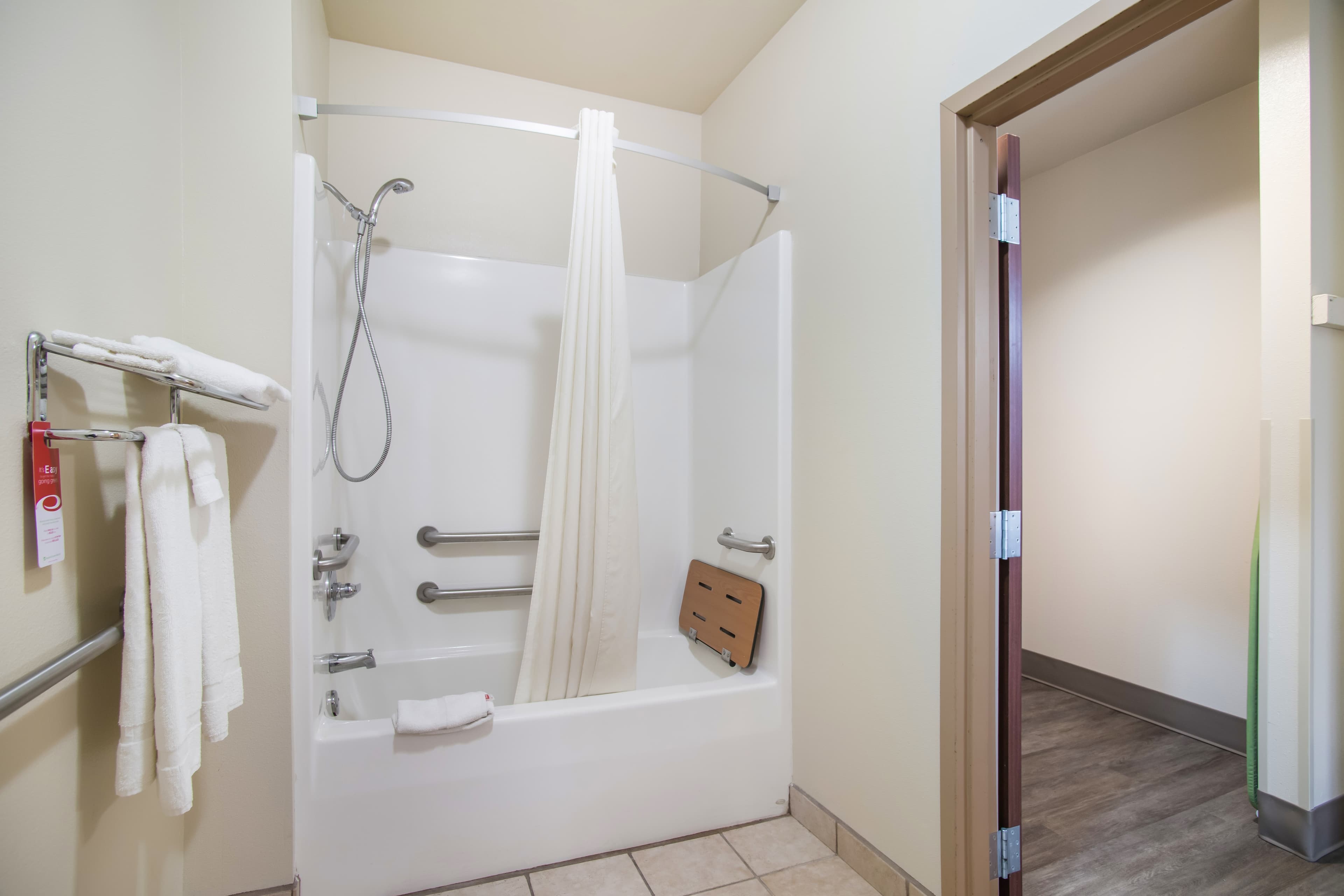 Econo Lodge Anderson — 7