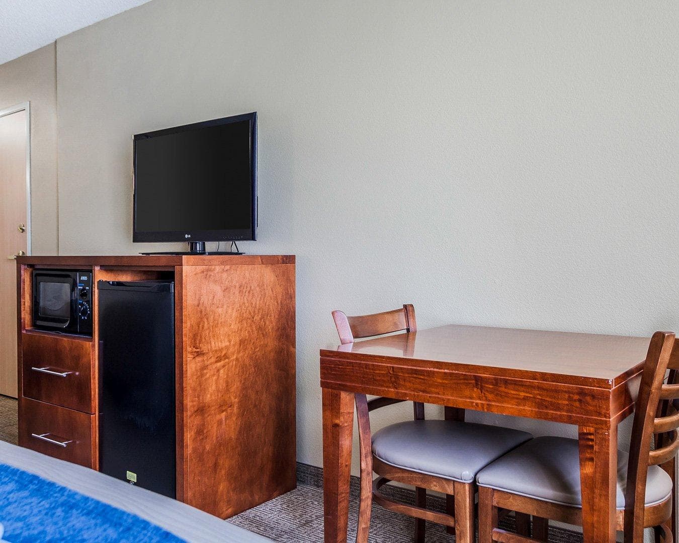 Comfort Inn & Suites Moberly — 7
