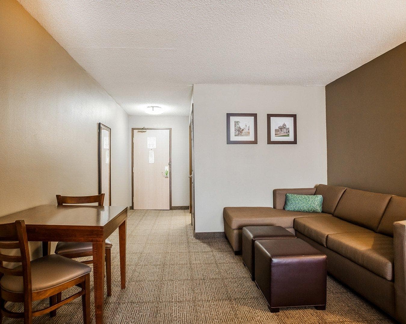 Comfort Inn & Suites Moberly — 18