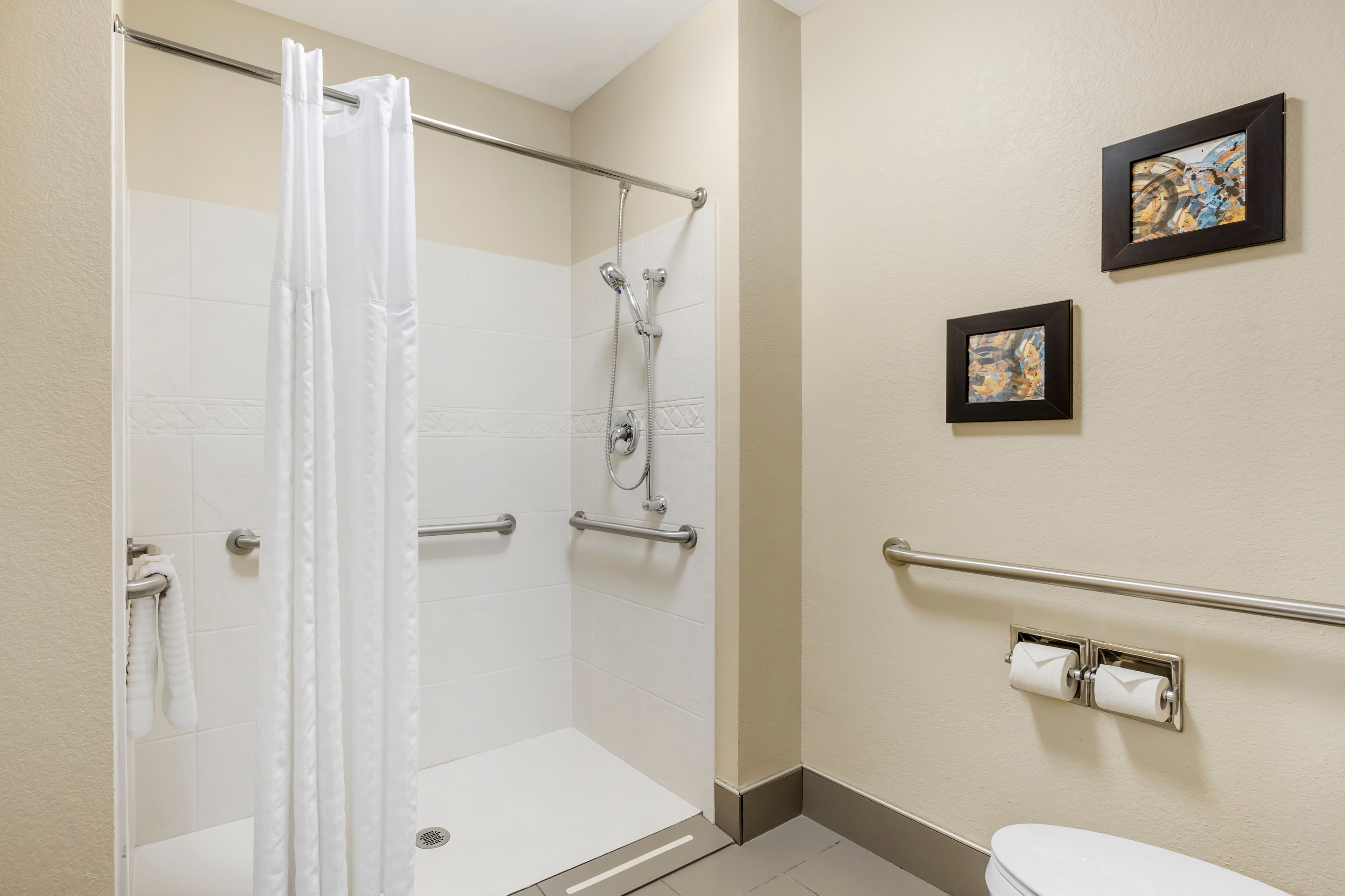 Comfort Inn South - Springfield — 9
