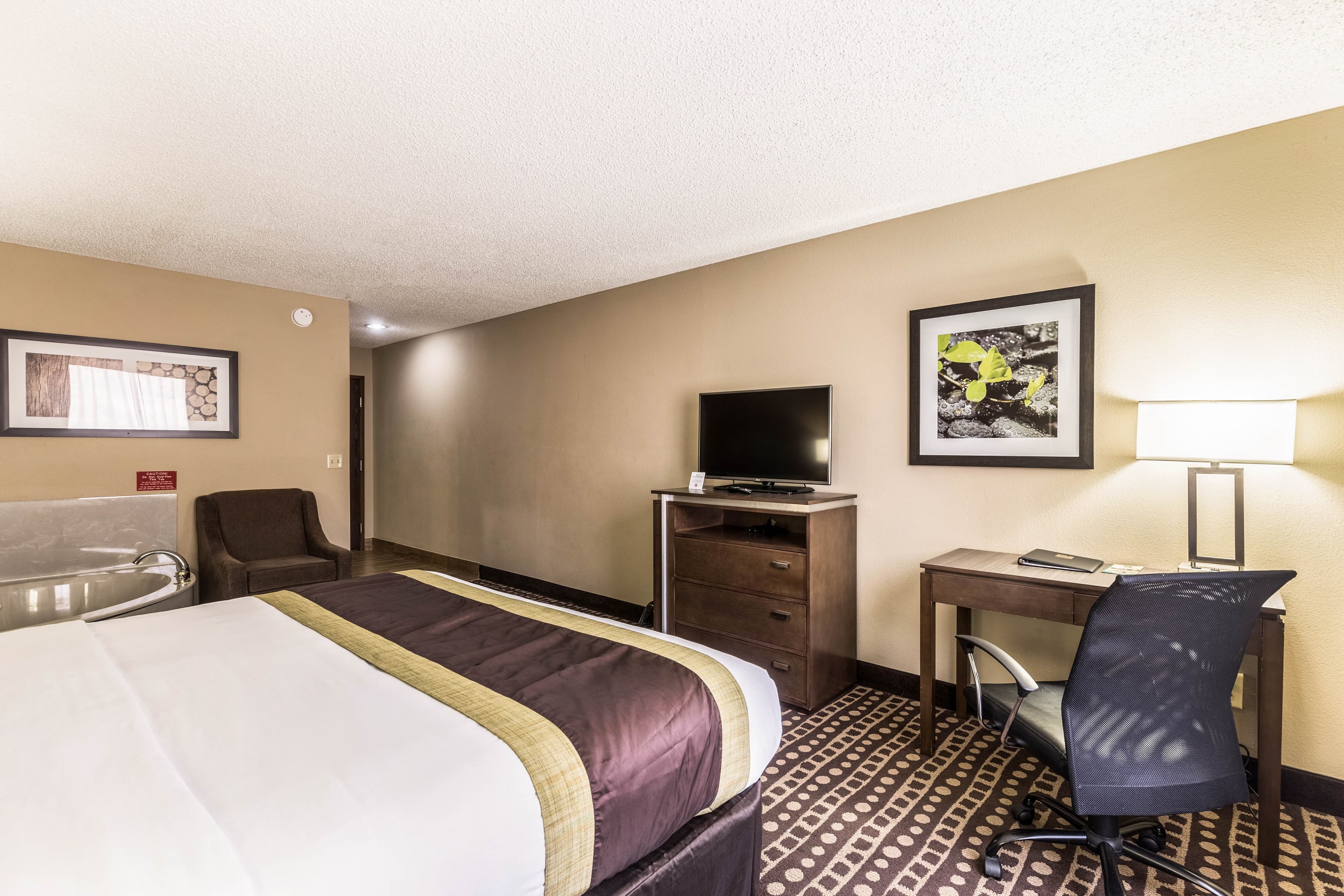 Quality Inn West Plains — 14