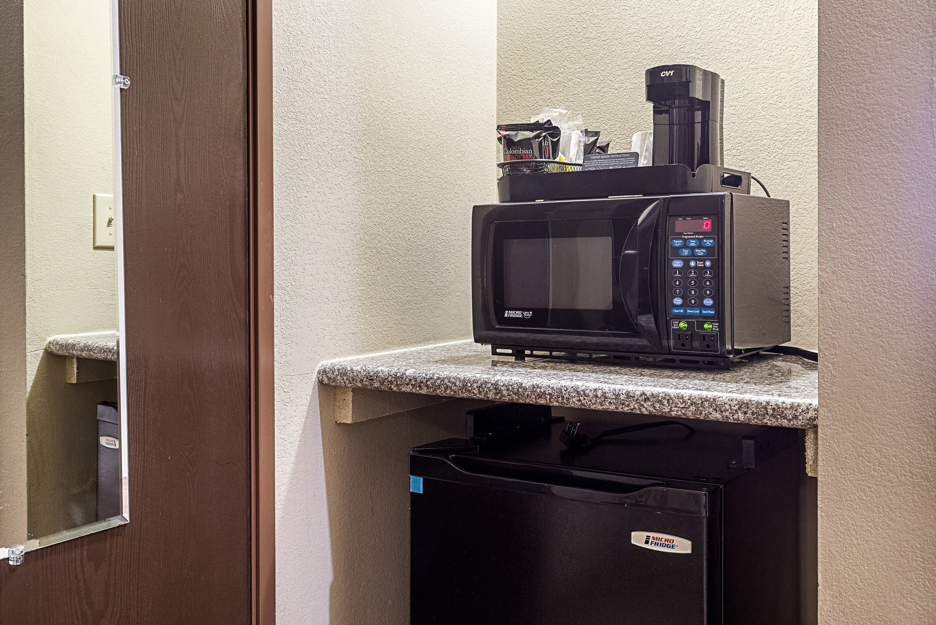 Quality Inn West Plains - Image 5