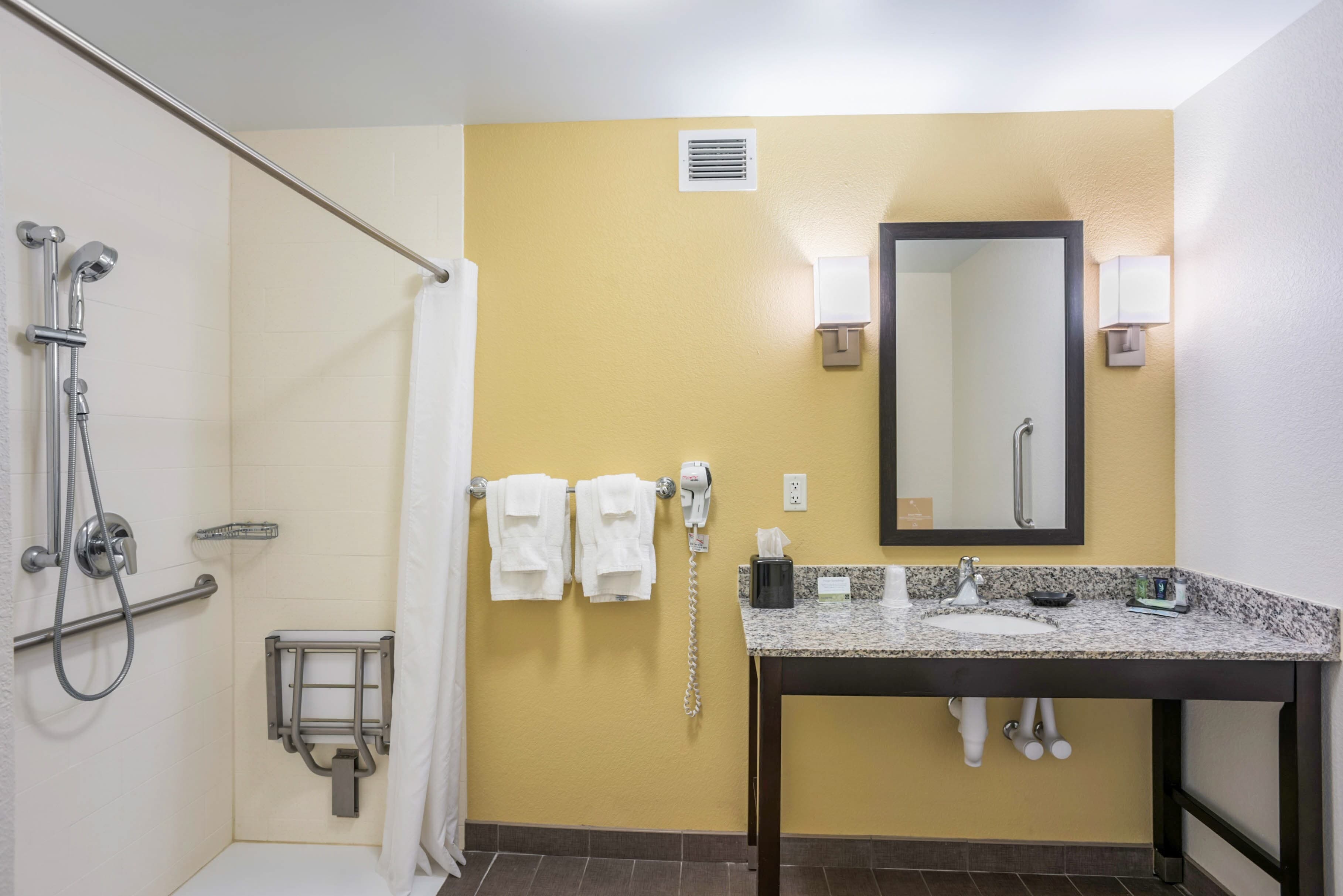 Sleep Inn & Suites Hannibal West — 6