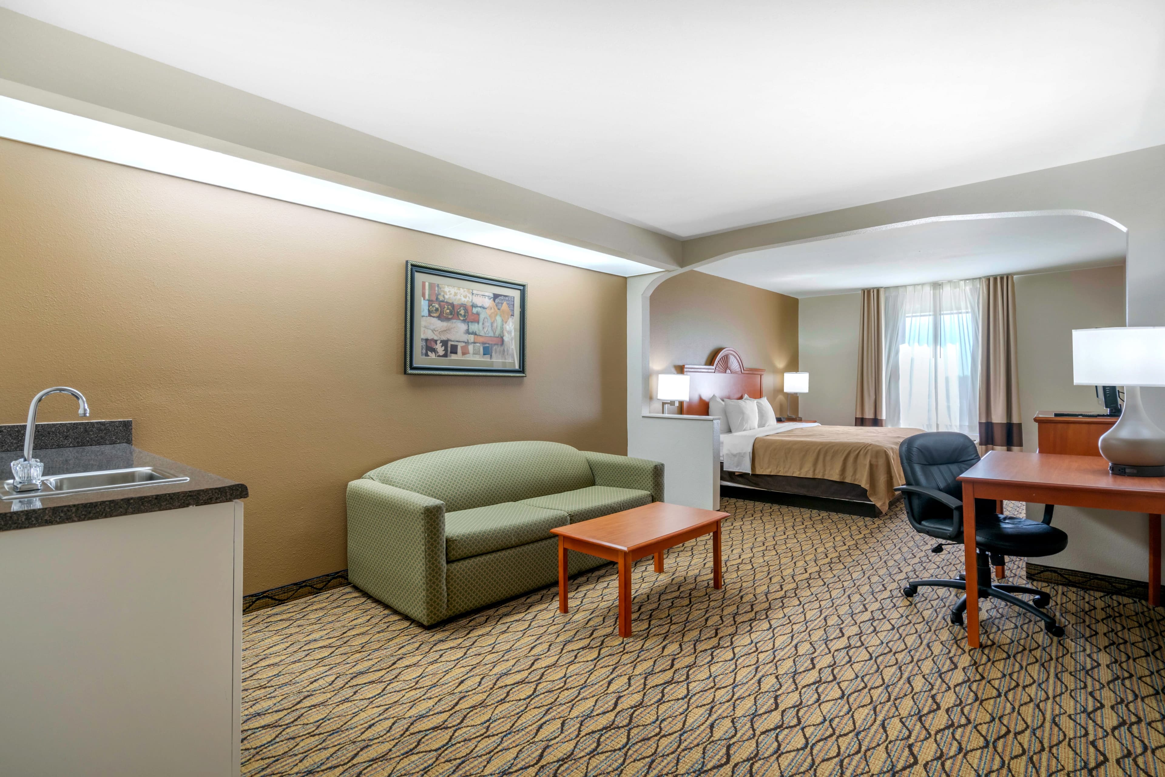 Quality Inn & Suites Jefferson City — 17