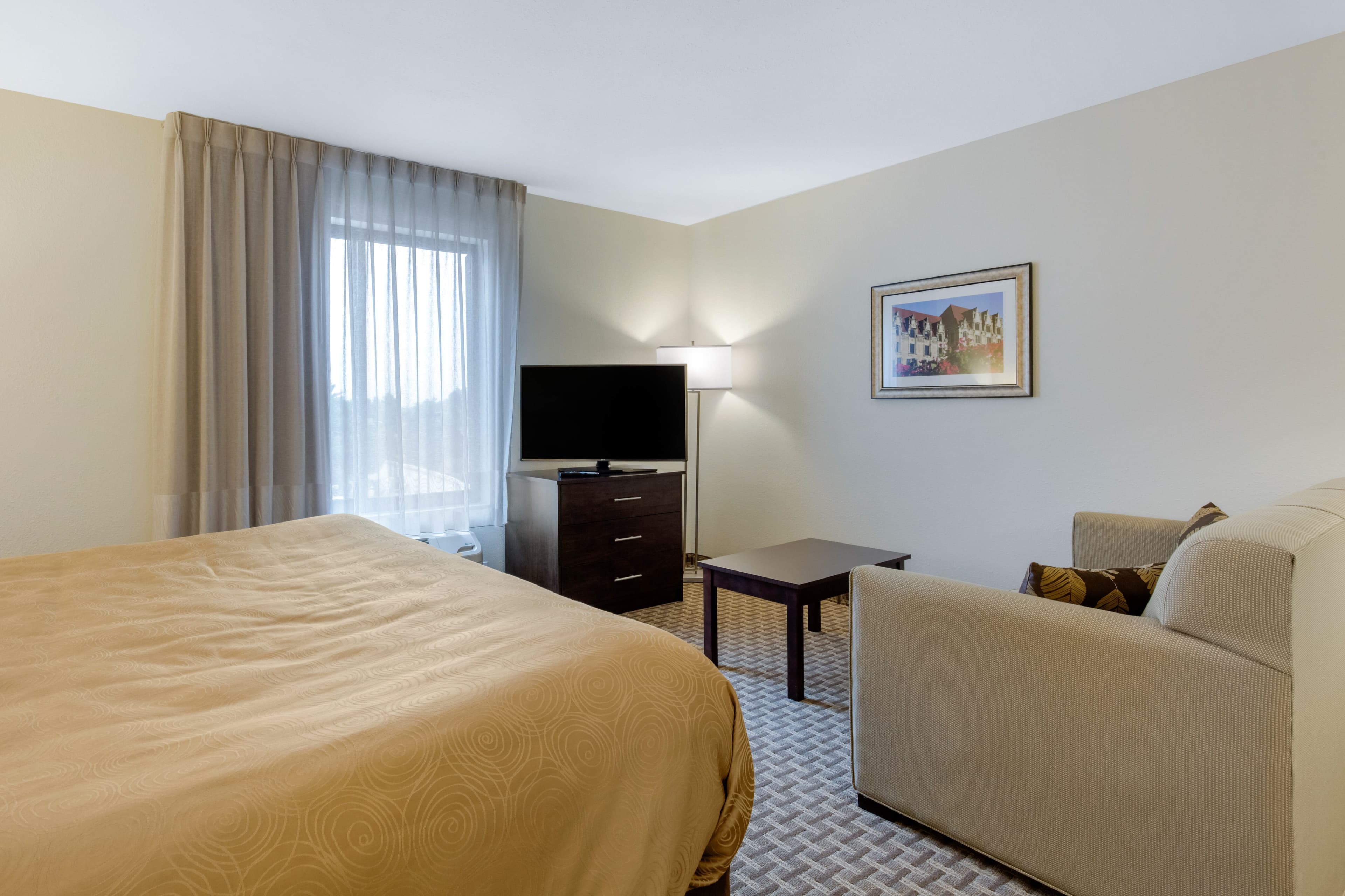 MainStay Suites St. Louis Airport - Image 3