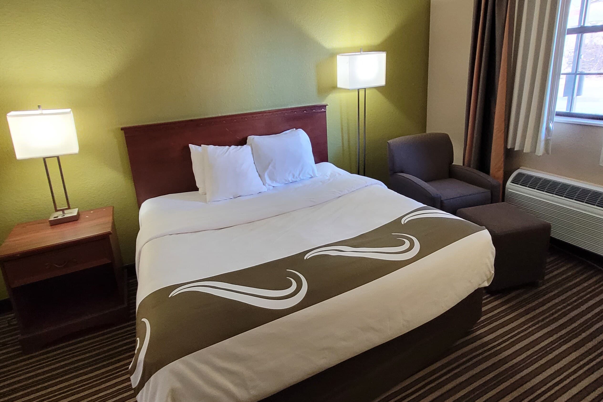 Quality Inn & Suites Columbia I-70 — 6