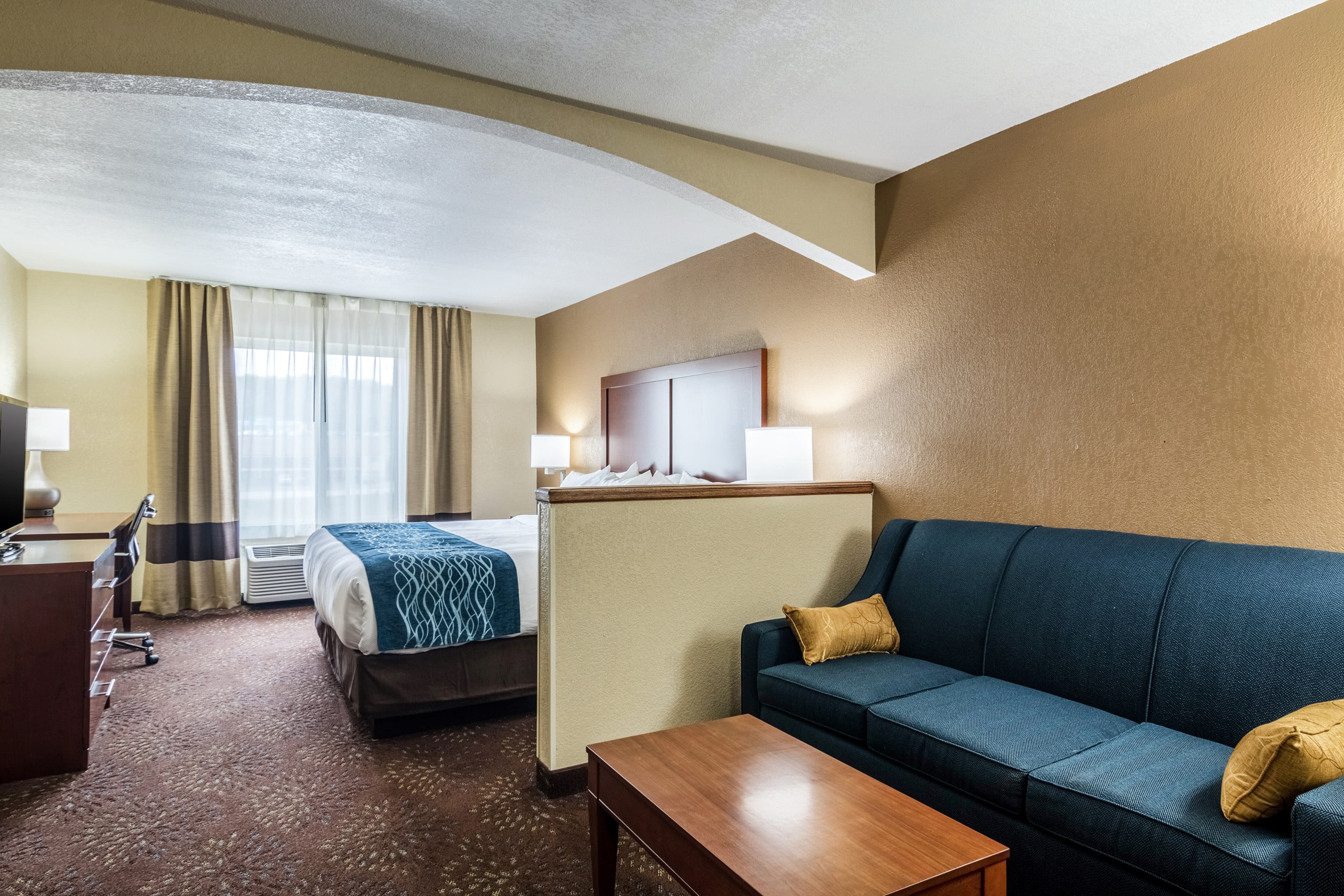 Comfort Inn & Suites - Hannibal - Image 3