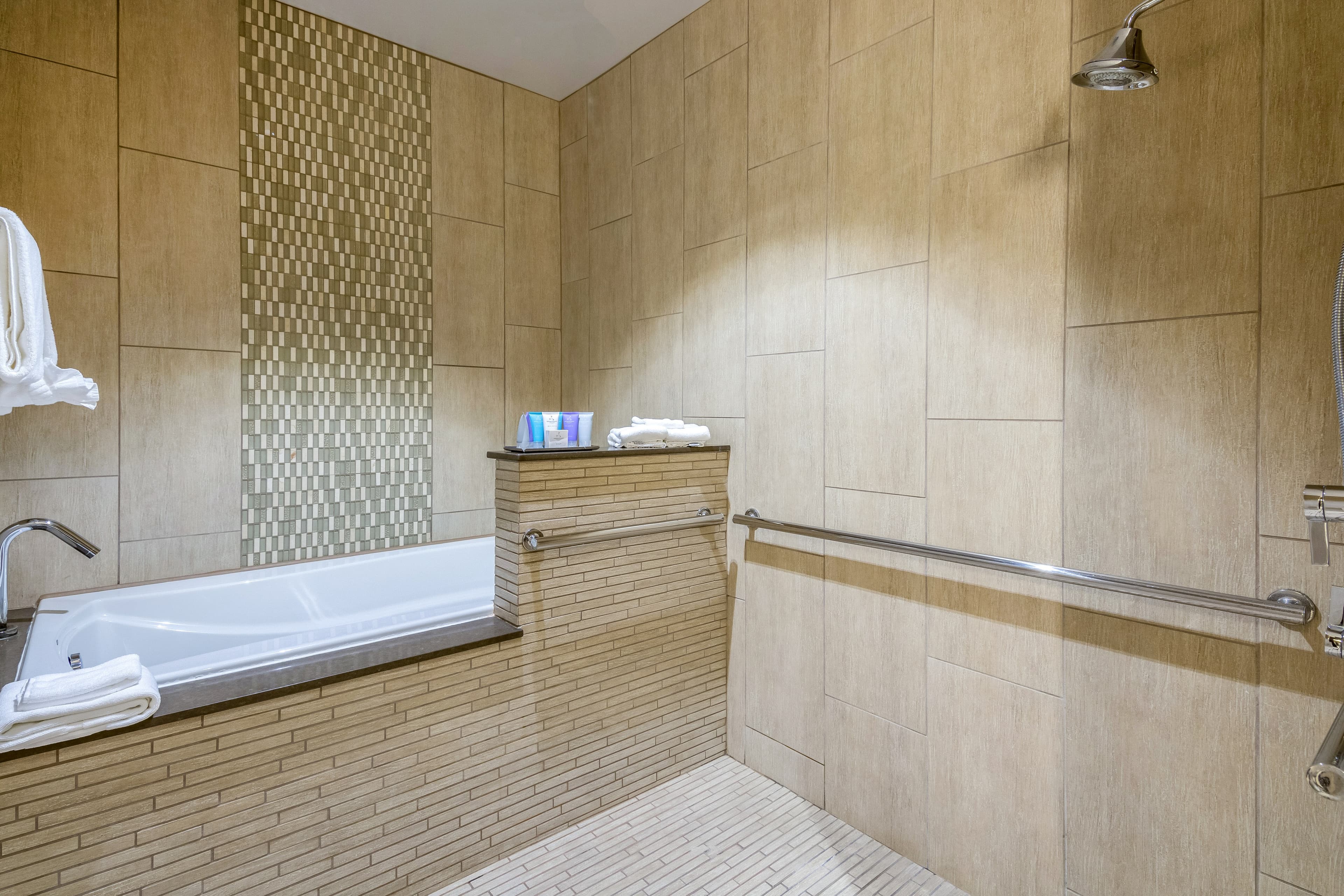 Oasis Hotel & Conv. Center, an Ascend Collection Hotel — 23