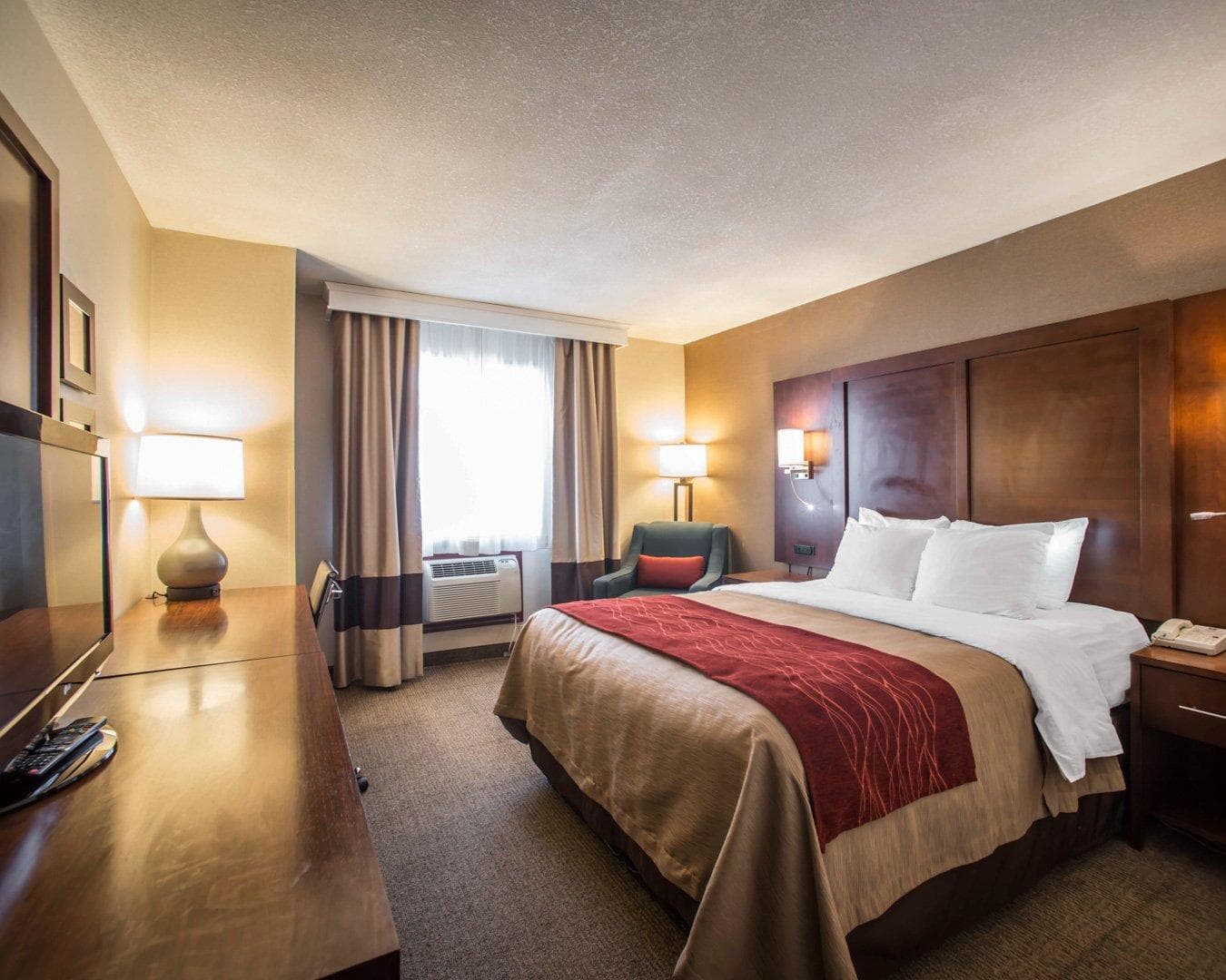 Quality Inn & Suites Boonville - Columbia — 11