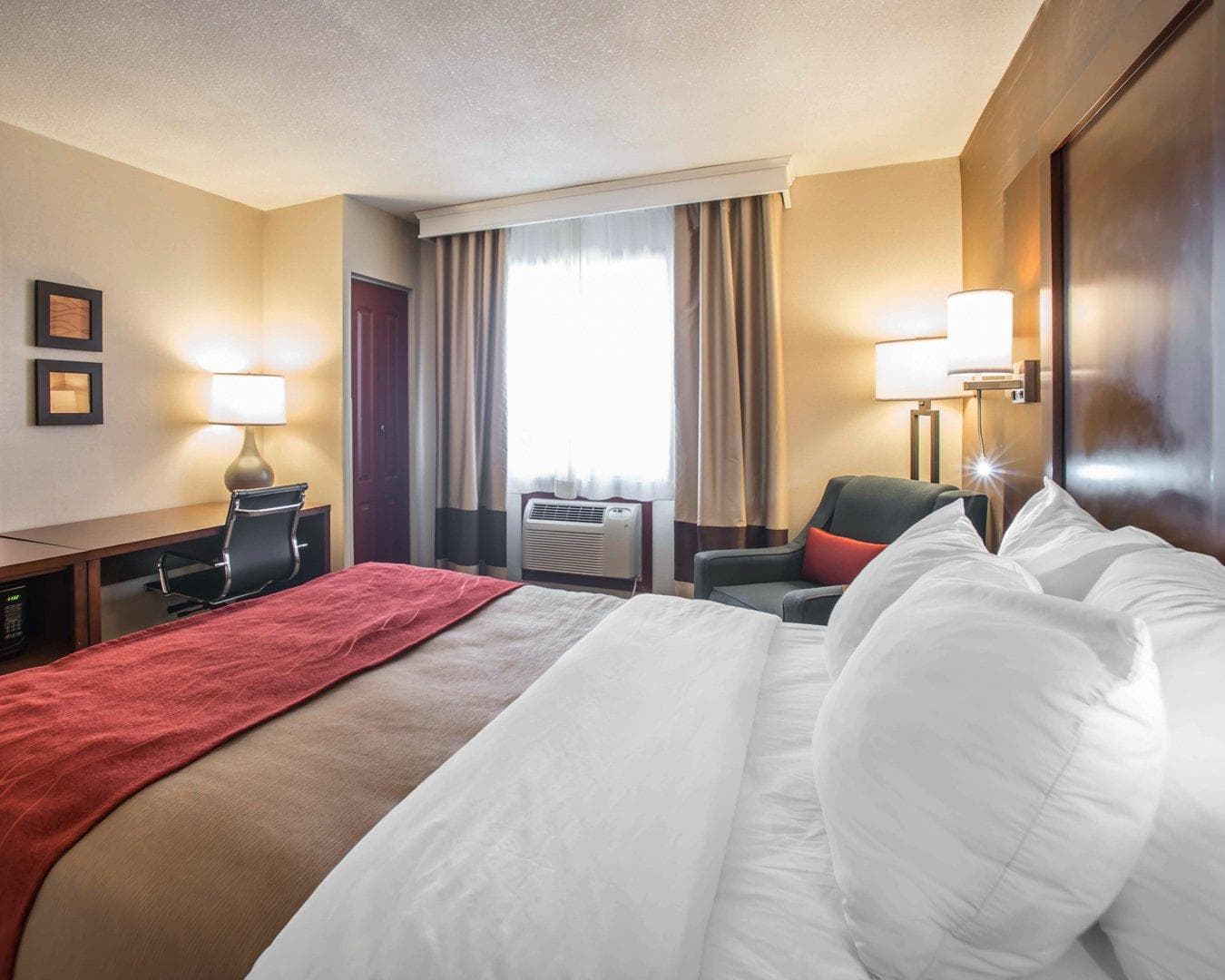 Quality Inn & Suites Boonville - Columbia — 12